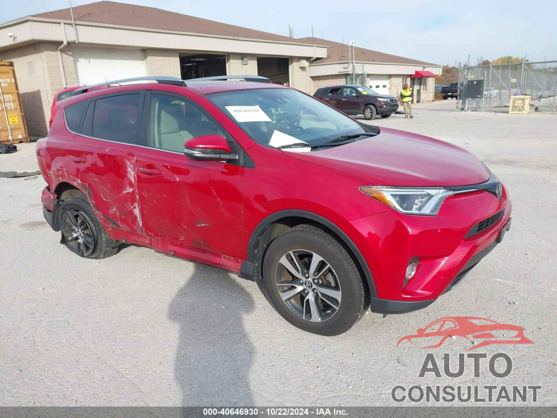 TOYOTA RAV4 2017 - JTMRFREV4HJ150603