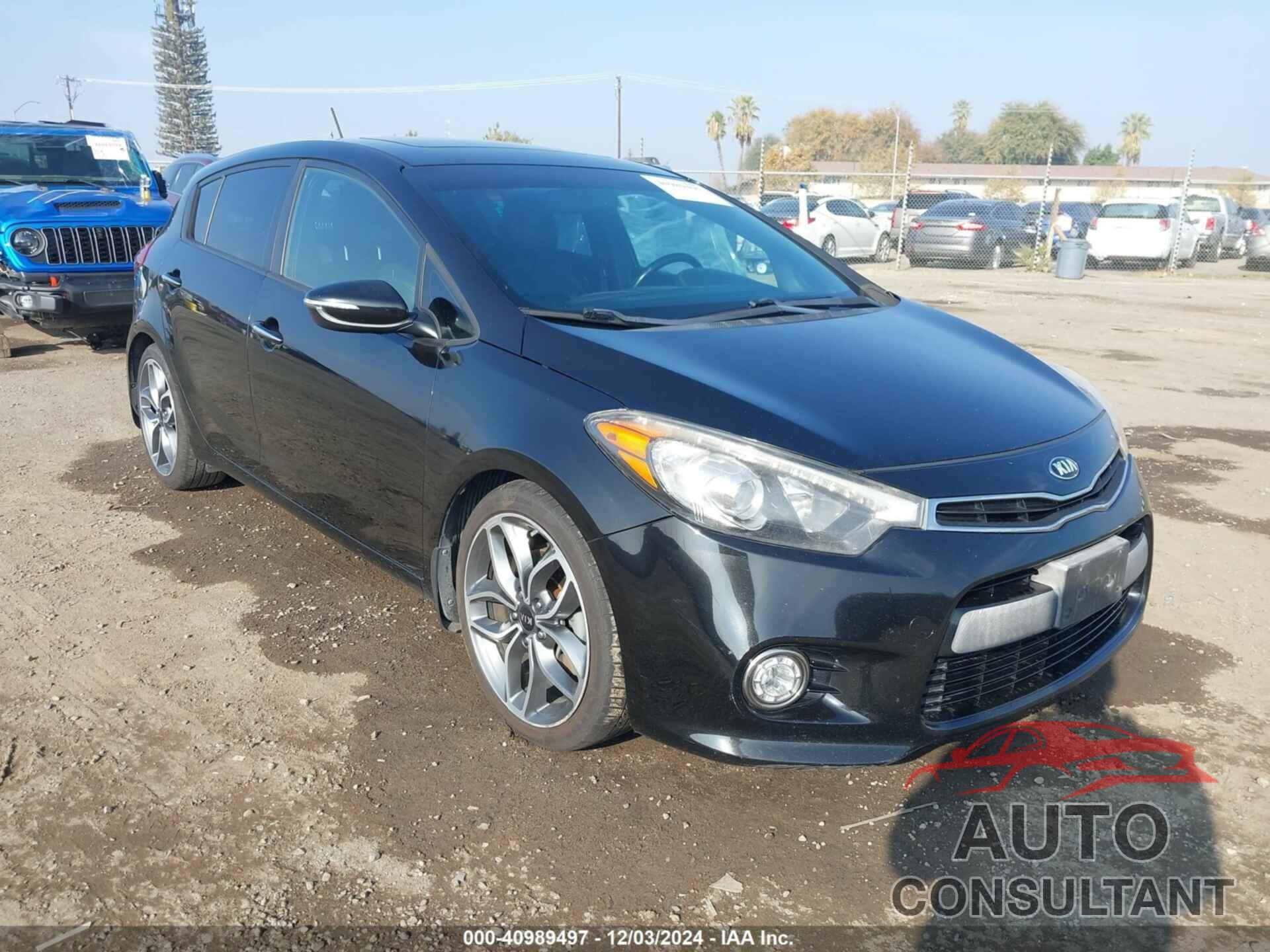 KIA FORTE 2016 - KNAFZ5A38G5490364