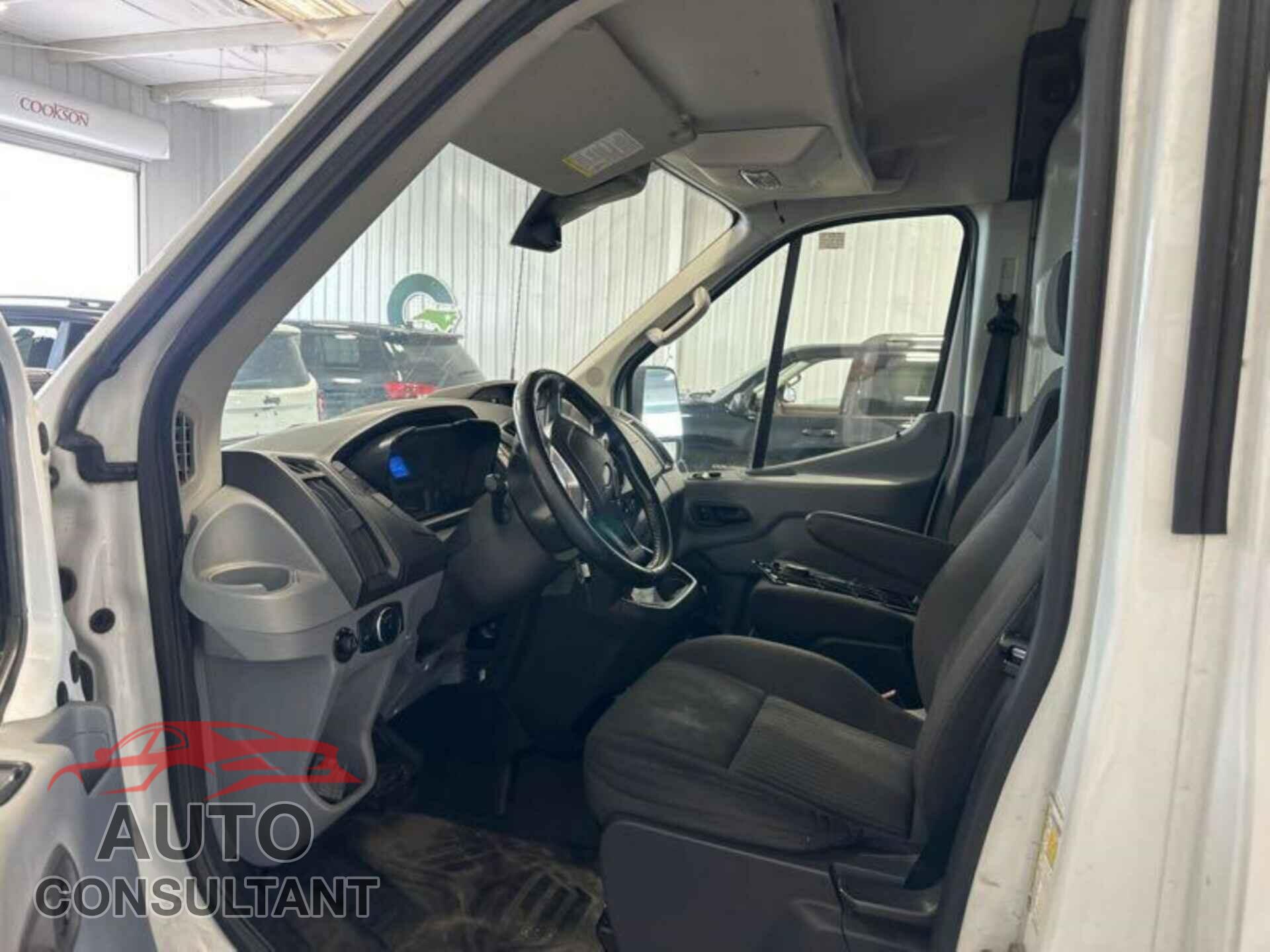 FORD TRANSIT 2016 - 1FTYR2CG1GKB26010