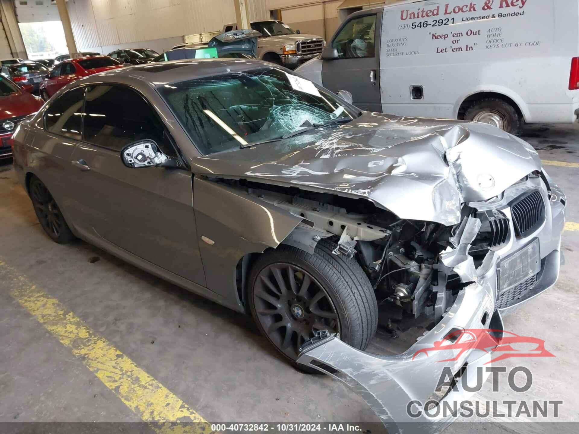 BMW 328I 2012 - WBAKE5C52CE756027