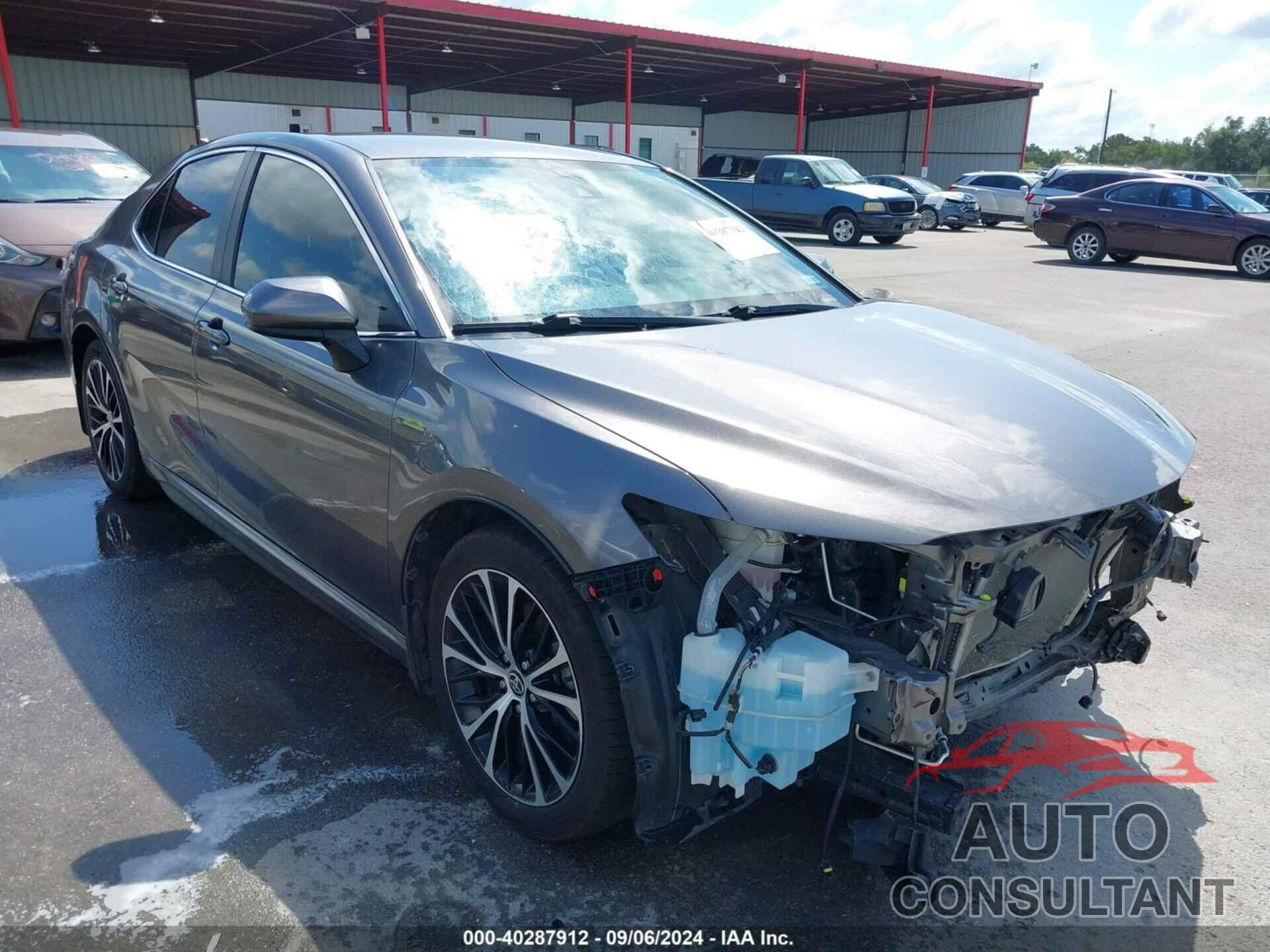 TOYOTA CAMRY 2020 - 4T1G11AK6LU999539