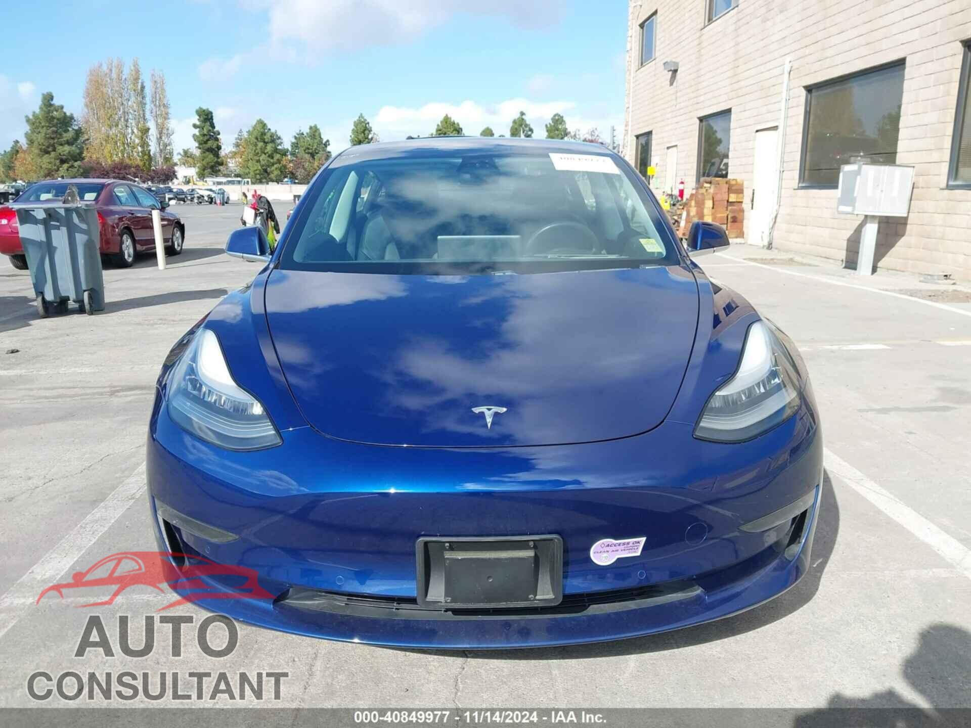 TESLA MODEL 3 2018 - 5YJ3E1EA2JF125025