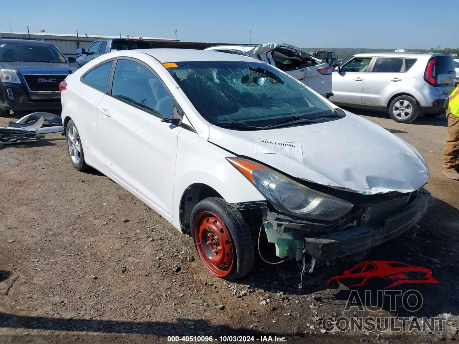 HYUNDAI ELANTRA 2013 - KMHDH6AE5DU013098