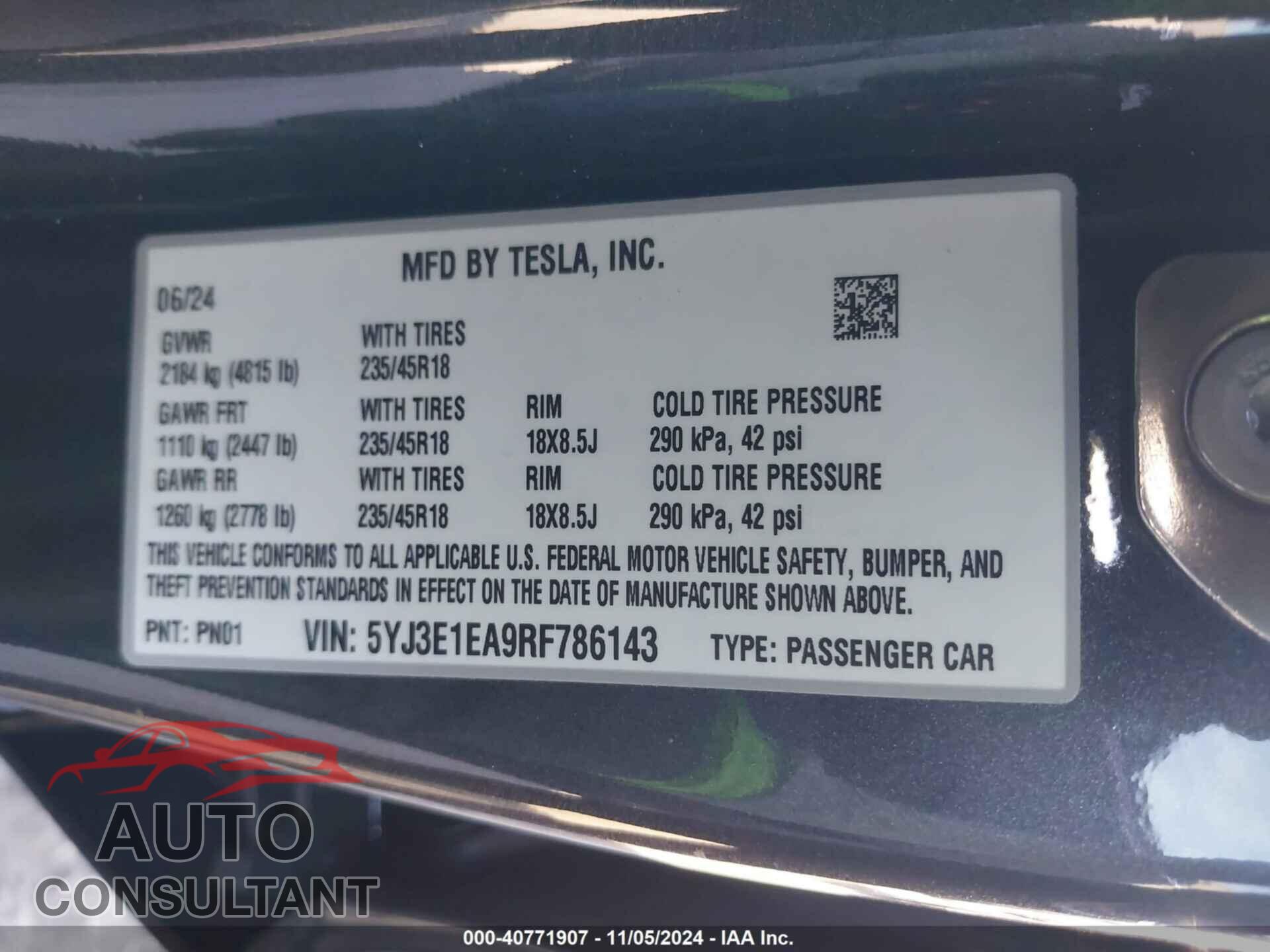 TESLA MODEL 3 2024 - 5YJ3E1EA9RF786143