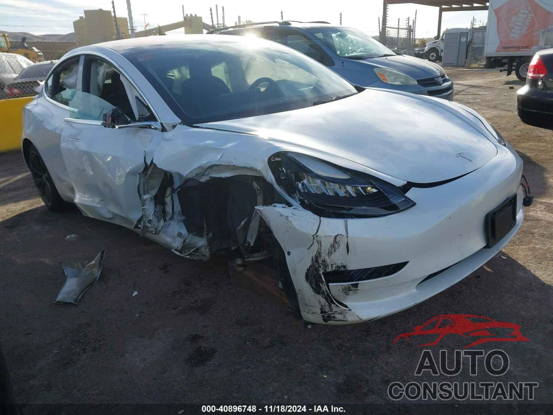 TESLA MODEL 3 2019 - 5YJ3E1EB4KF194678