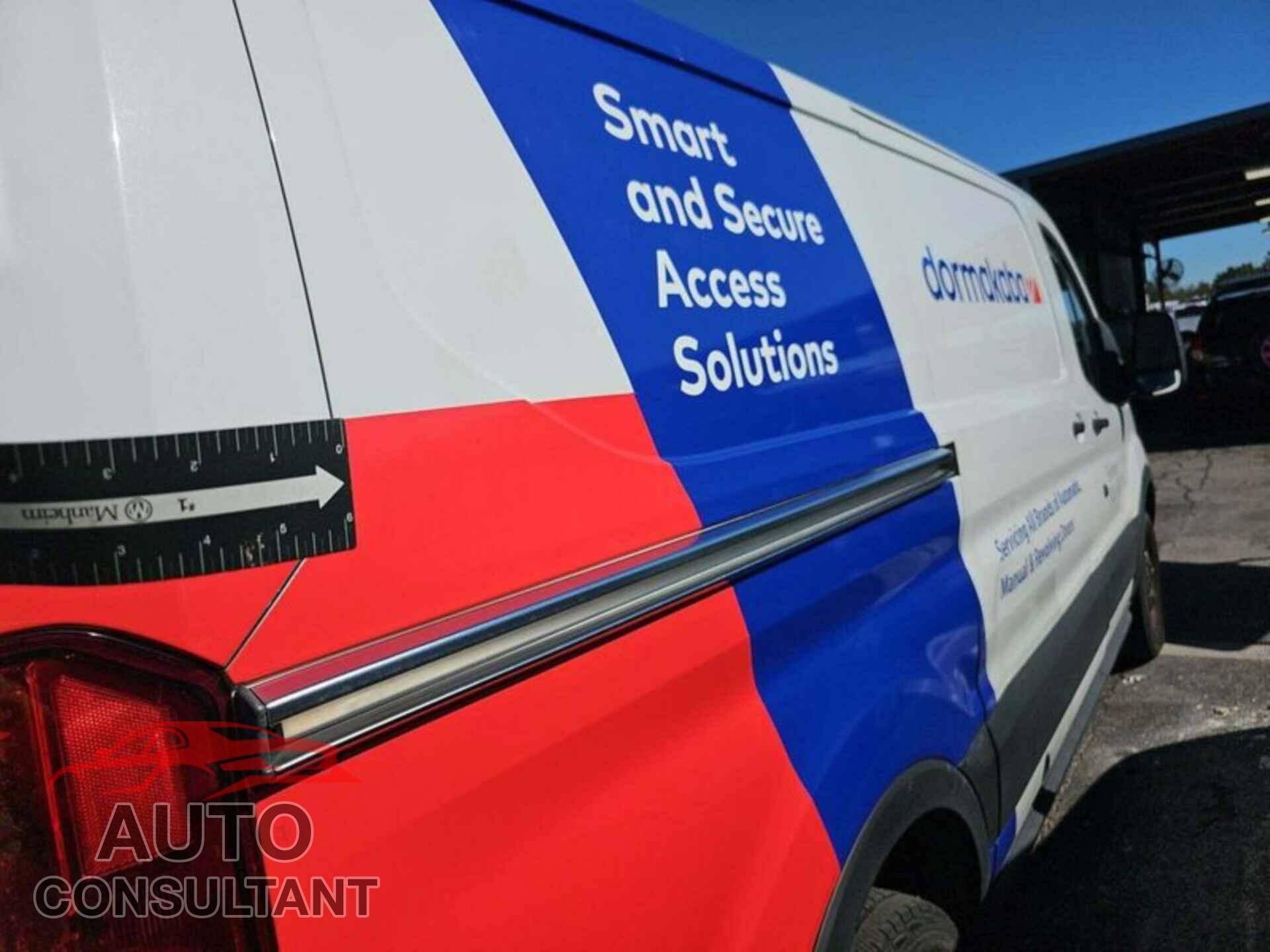 FORD TRANSIT 2019 - 1FTYR1YM6KKB72272