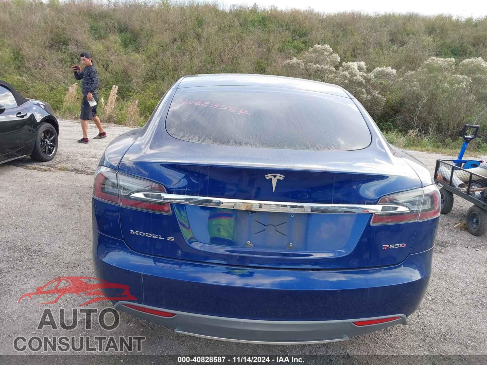 TESLA MODEL S 2015 - 5YJSA1H49FF097499