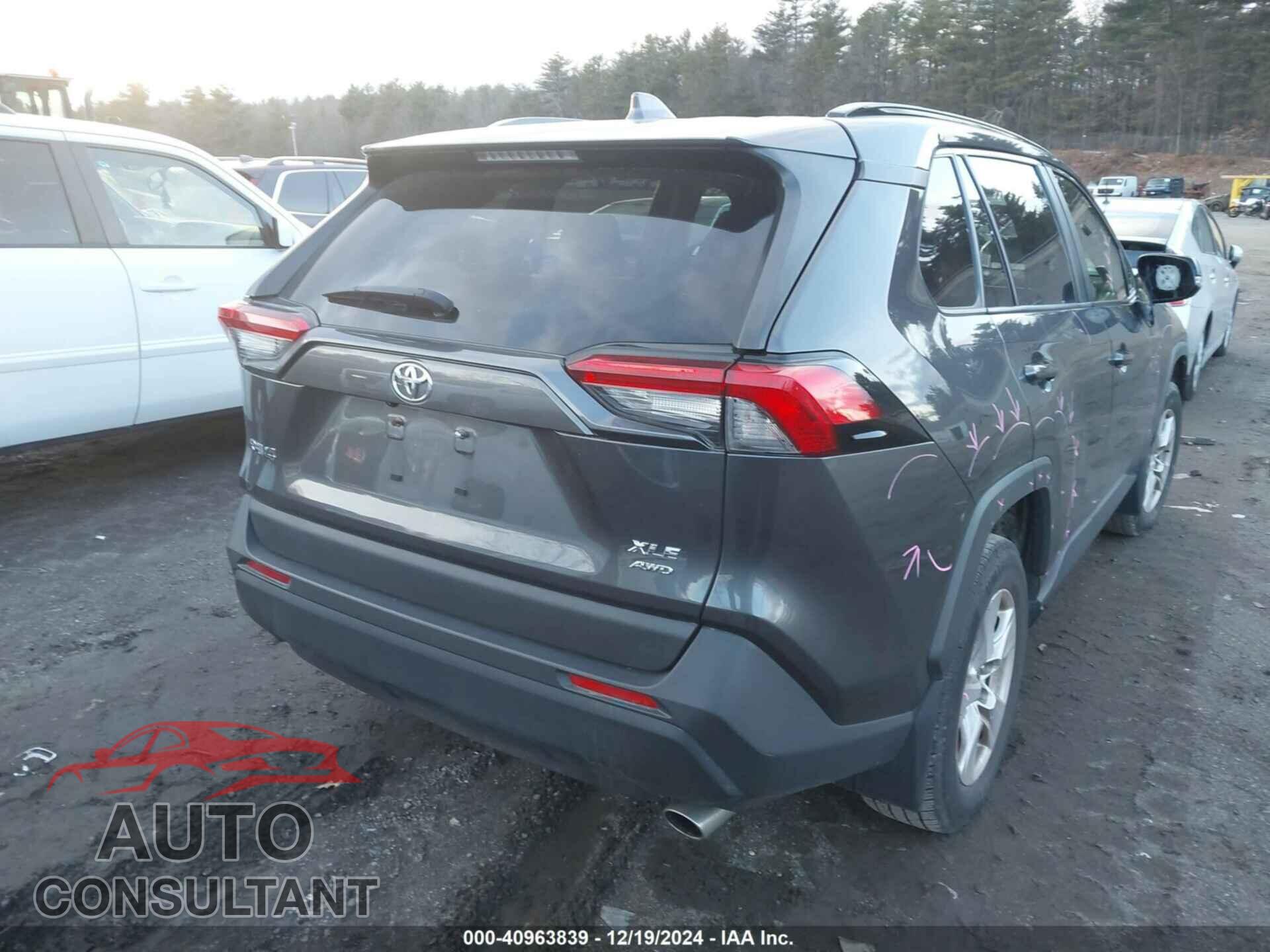 TOYOTA RAV4 2019 - JTMP1RFV2KD039932