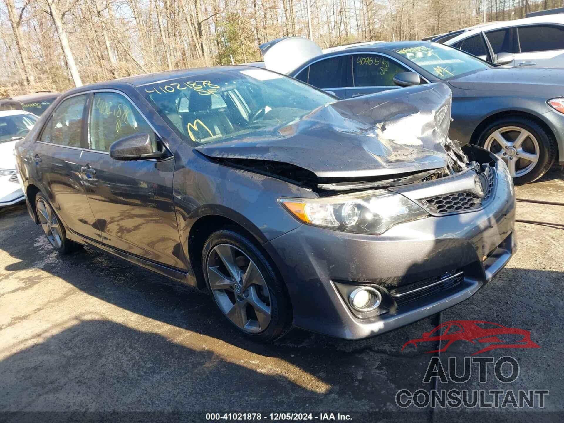 TOYOTA CAMRY 2014 - 4T1BF1FK8EU811028