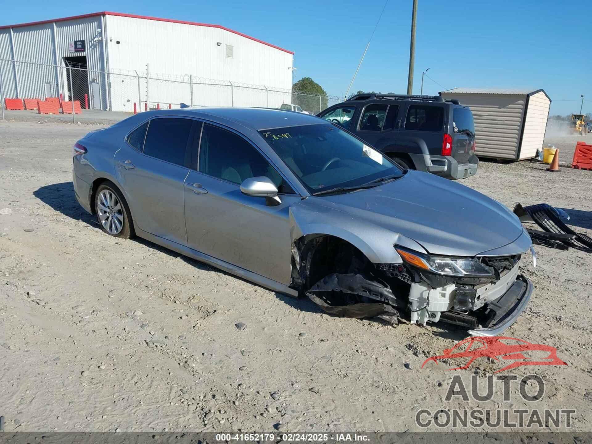 TOYOTA CAMRY 2019 - 4T1B11HK2KU764084