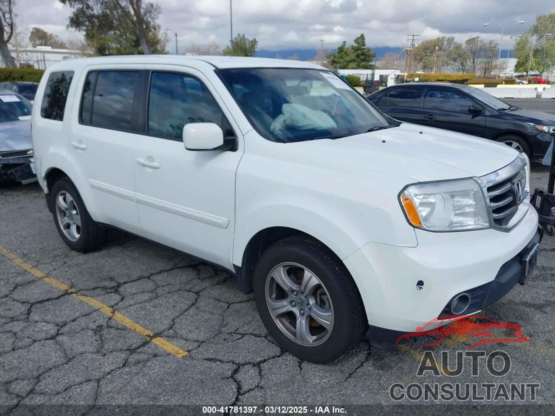 HONDA PILOT 2014 - 5FNYF3H42EB009530