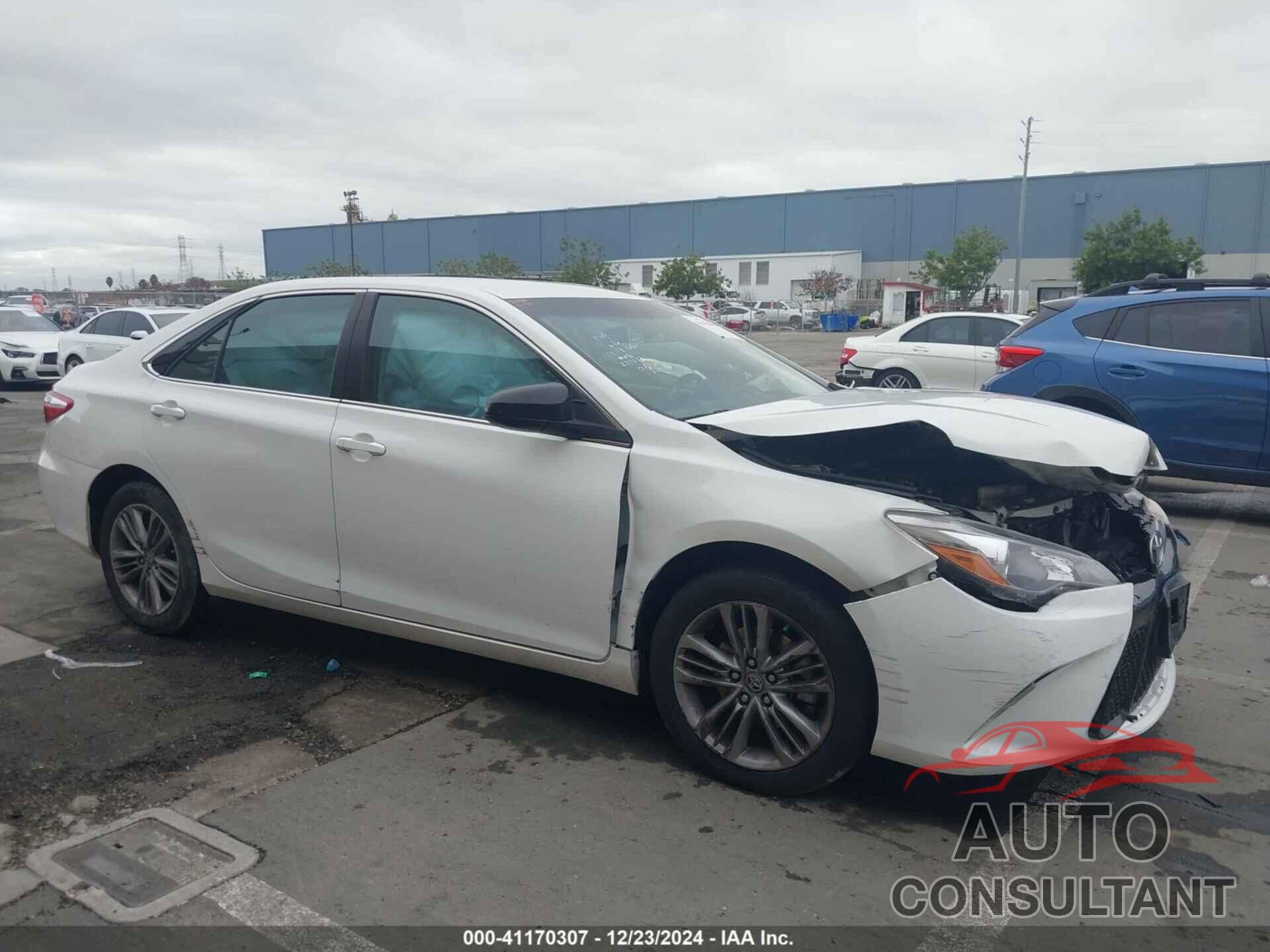 TOYOTA CAMRY 2017 - 4T1BF1FK3HU652701