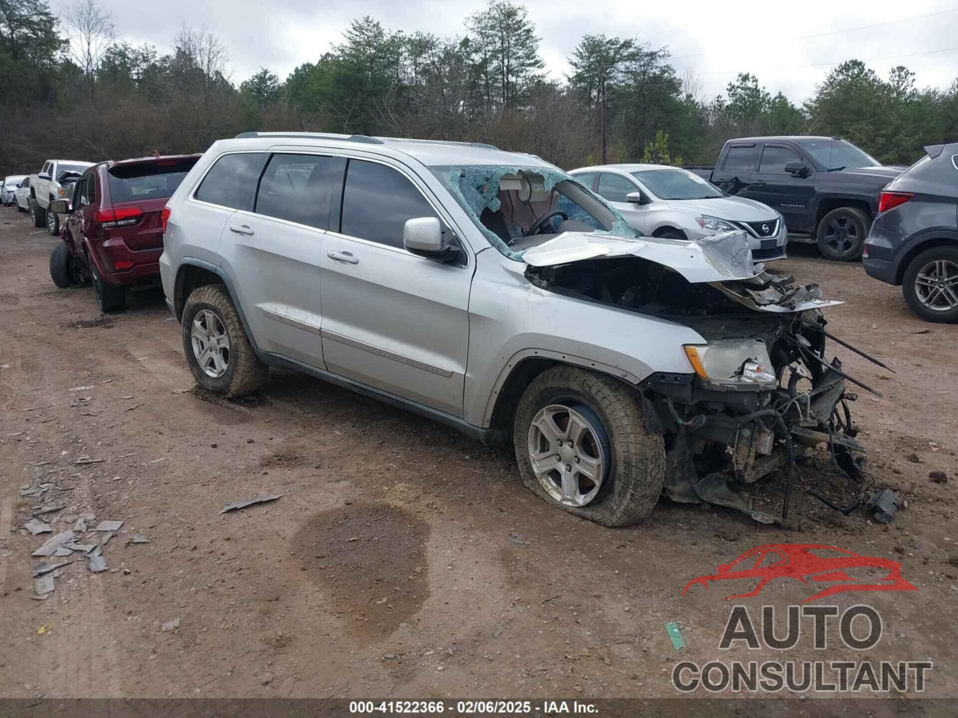 JEEP GRAND CHEROKEE 2012 - 1C4RJEAT1CC137705