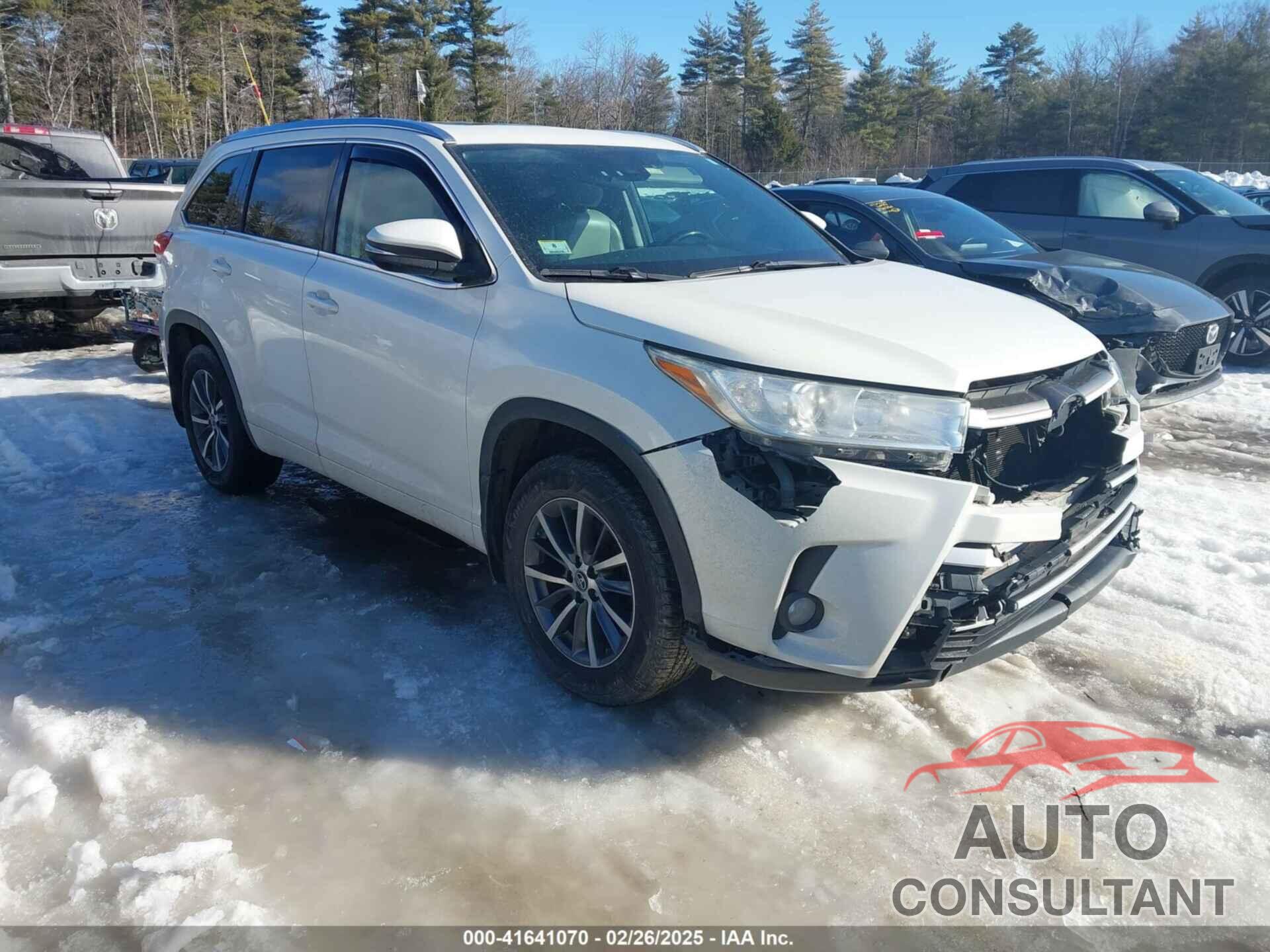TOYOTA HIGHLANDER 2017 - 5TDJZRFH7HS518952