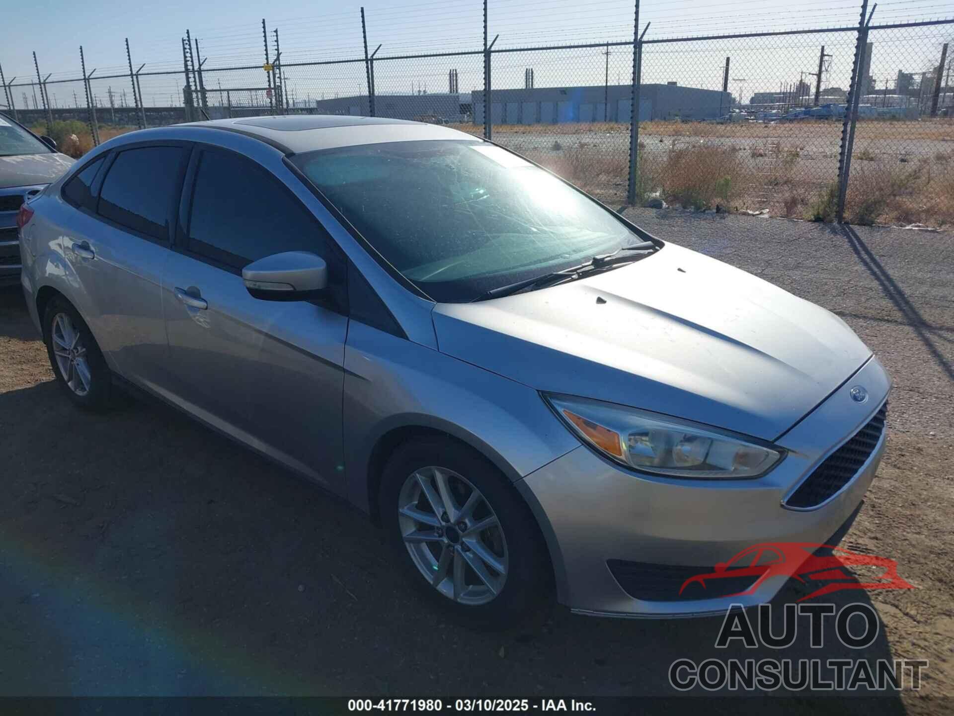 FORD FOCUS 2016 - 1FADP3F22GL259157