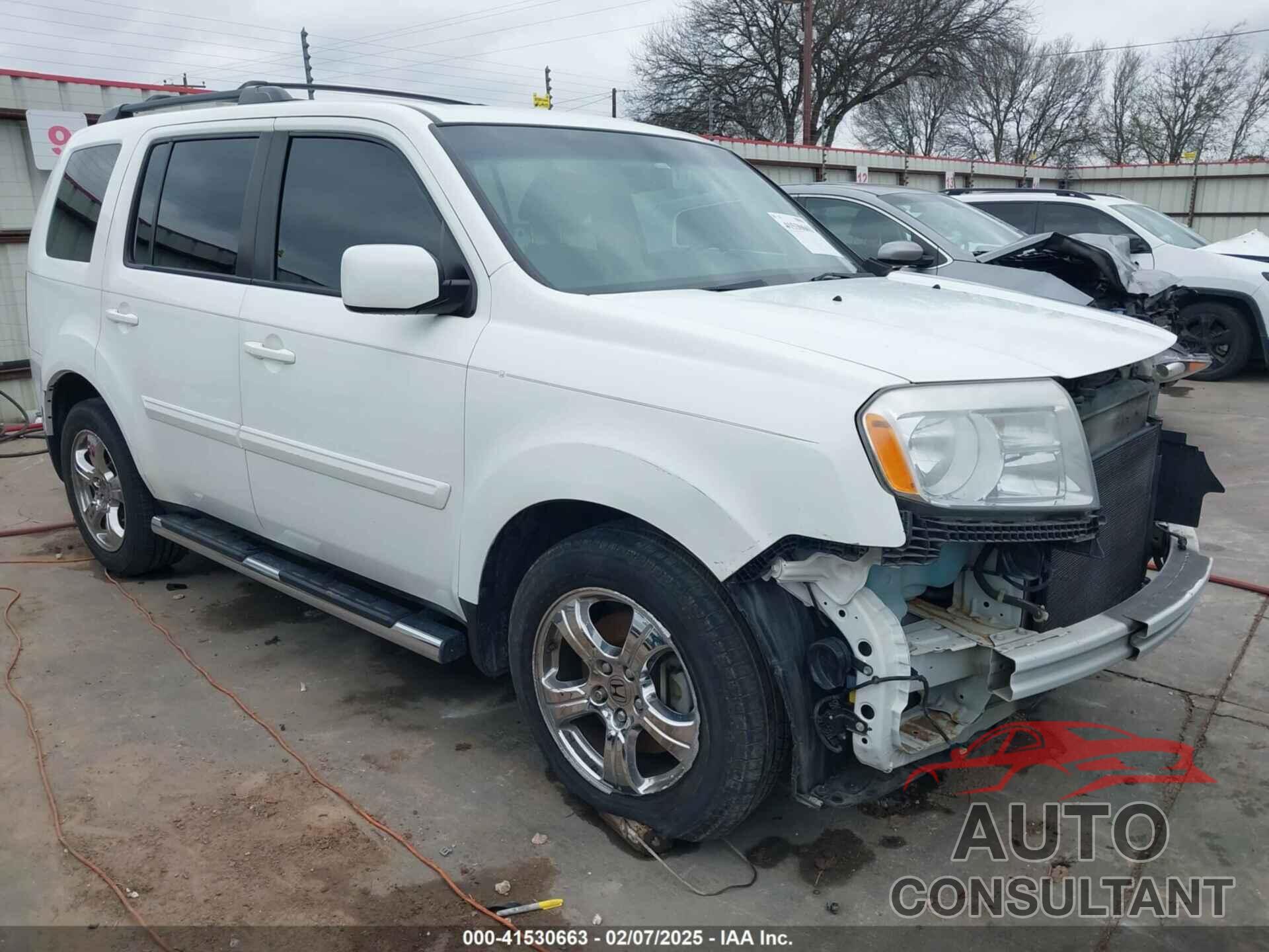 HONDA PILOT 2015 - 5FNYF3H5XFB002528
