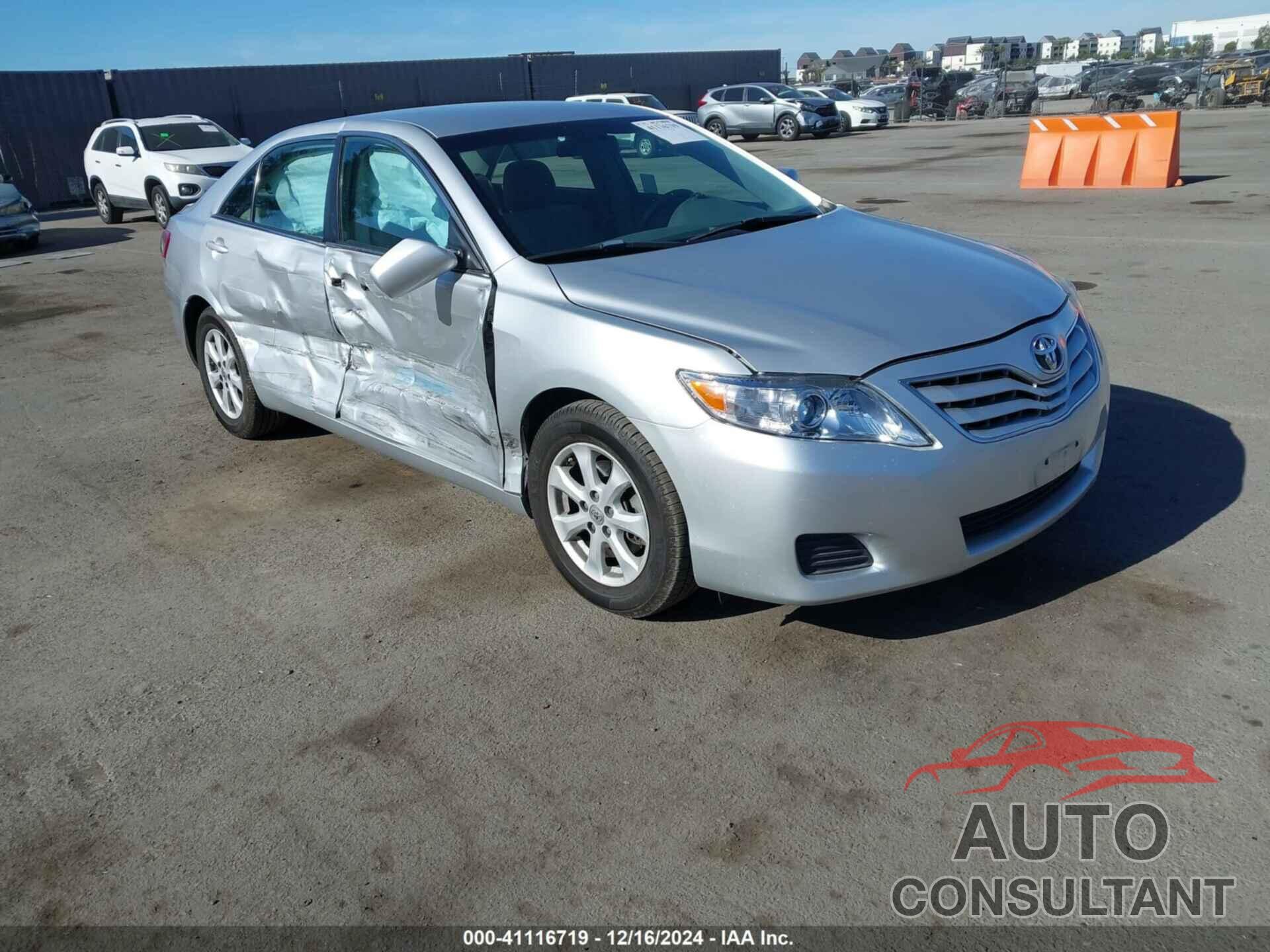TOYOTA CAMRY 2011 - 4T1BF3EK8BU756878