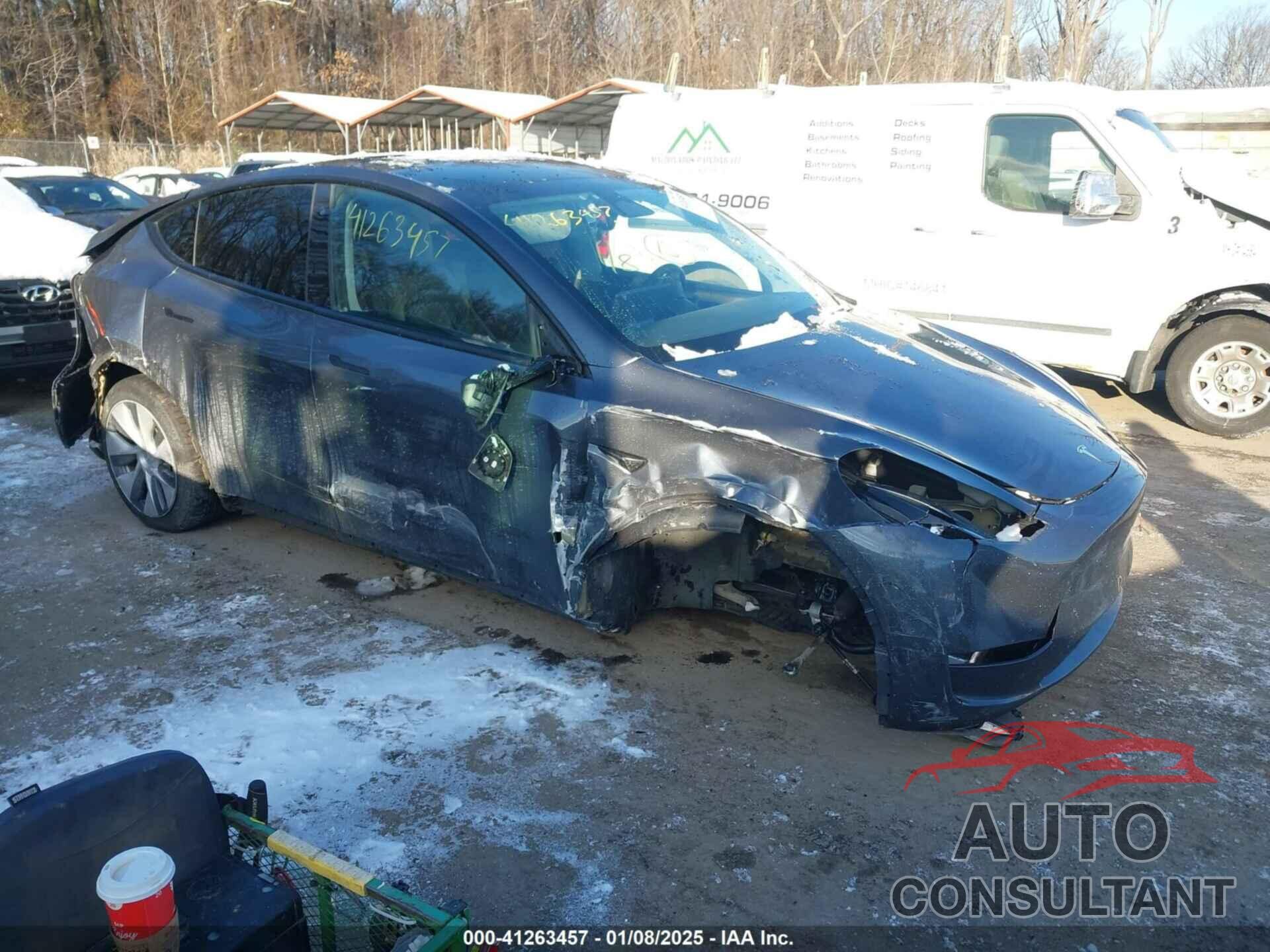 TESLA MODEL Y 2023 - 7SAYGDEE6PA081947