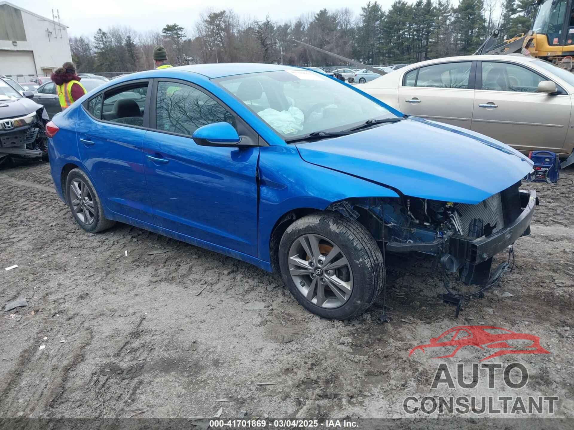 HYUNDAI ELANTRA 2017 - KMHD84LF3HU405917