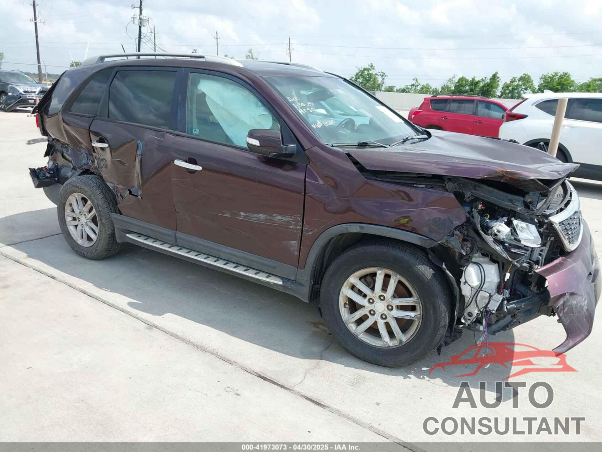 KIA SORENTO 2015 - 5XYKT4A63FG580583