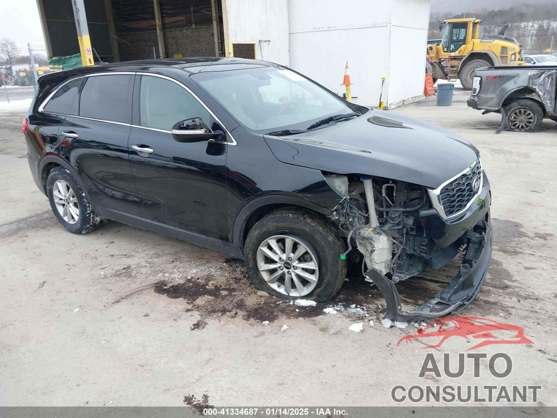 KIA SORENTO 2019 - 5XYPG4A56KG483762