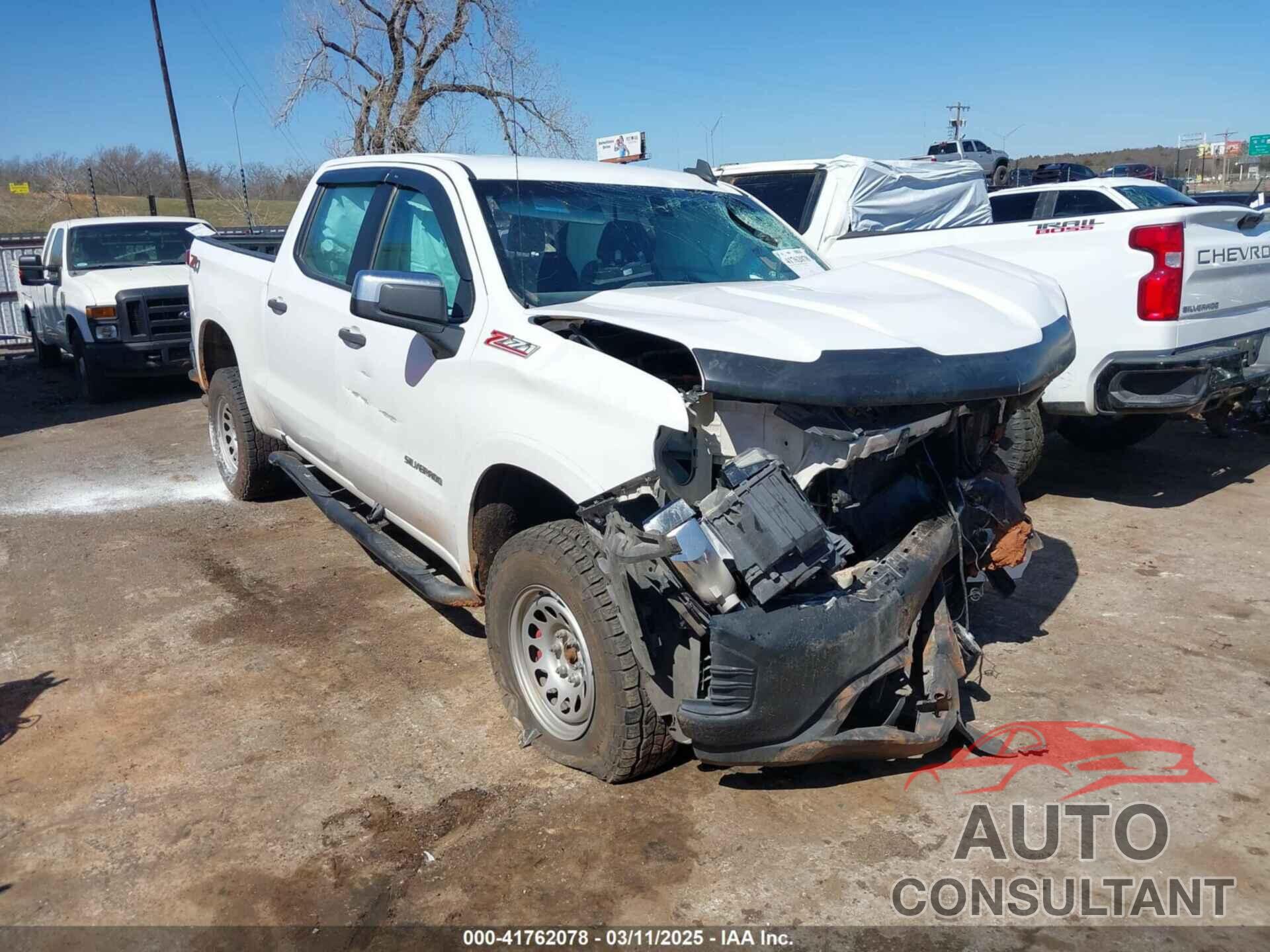 CHEVROLET SILVERADO 1500 2021 - 3GCUYAEF0MG104602