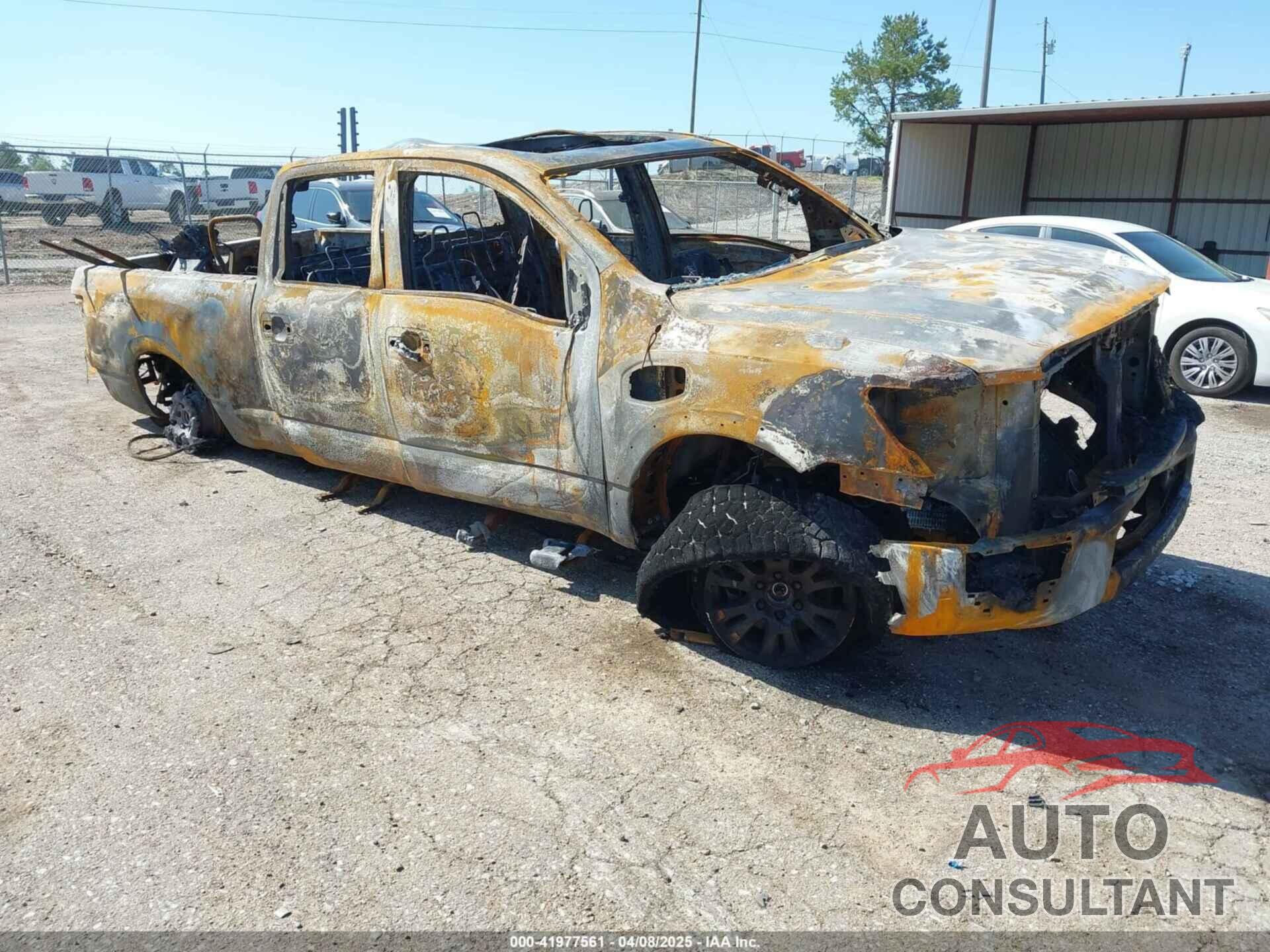 NISSAN TITAN XD 2020 - 1N6AA1FB4LN507908