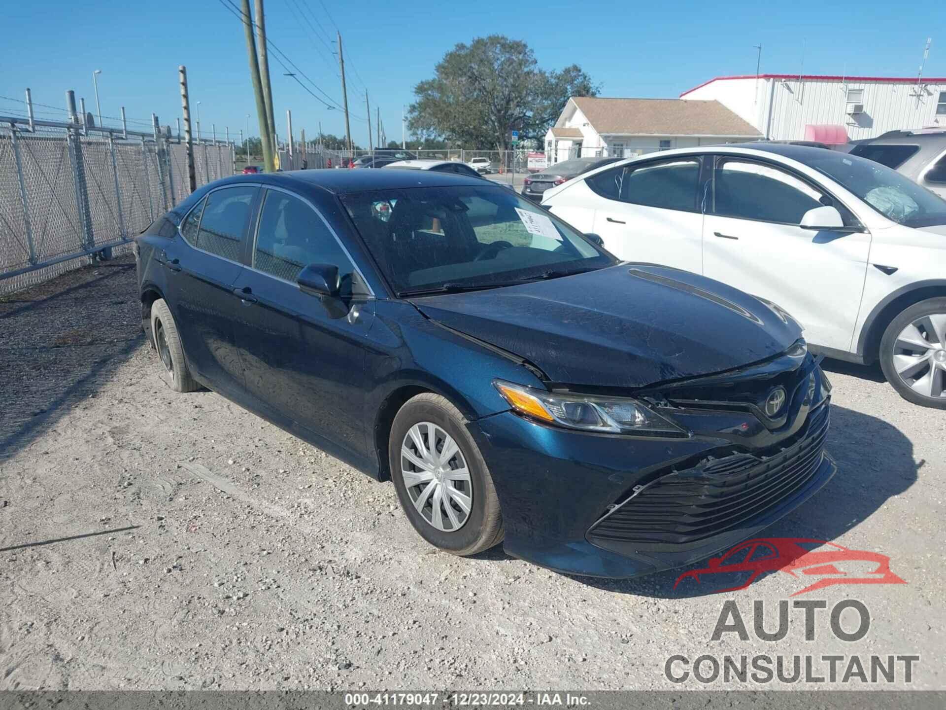 TOYOTA CAMRY 2019 - 4T1B11HK1KU764237
