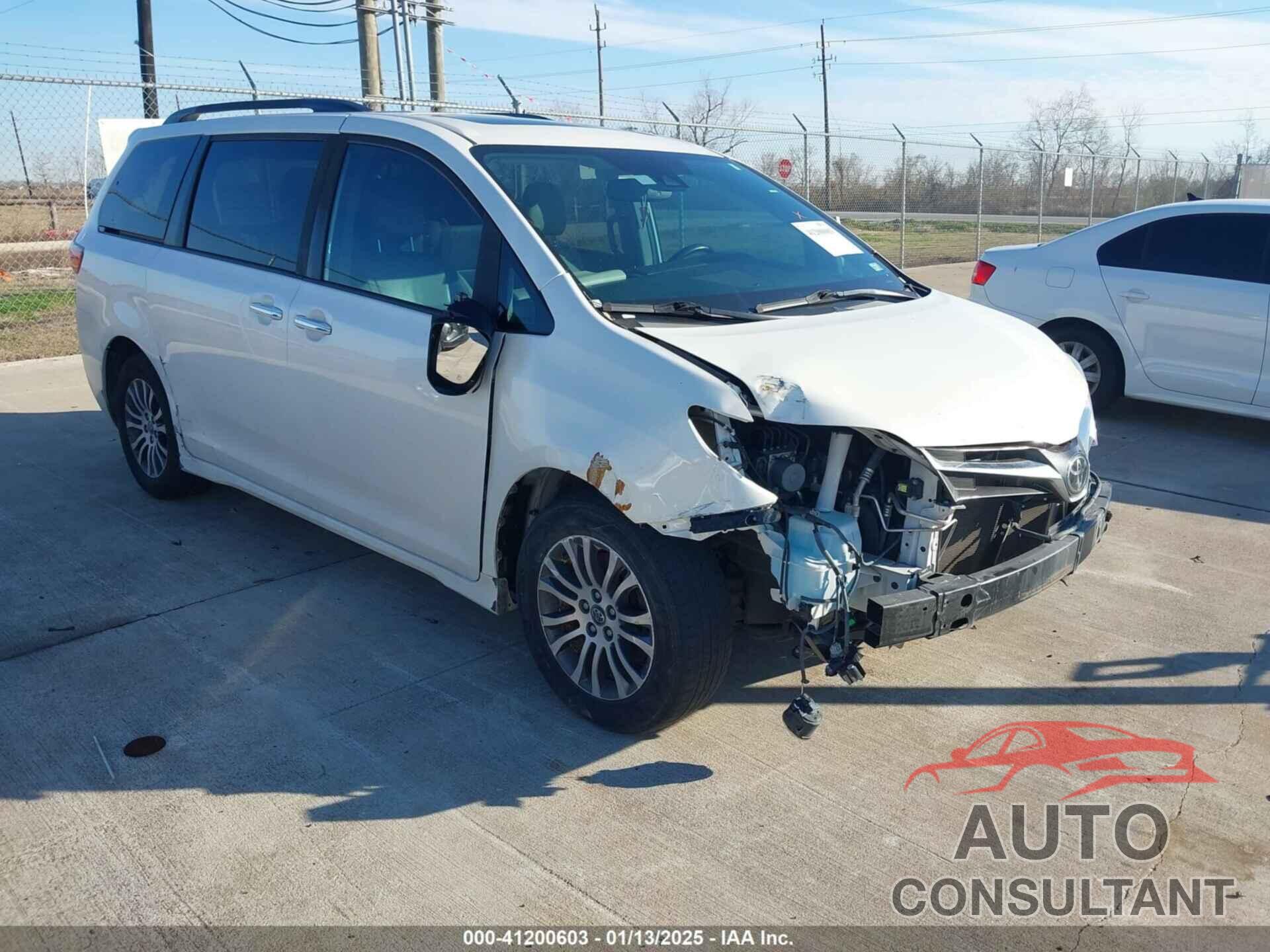 TOYOTA SIENNA 2019 - 5TDYZ3DC4KS986437