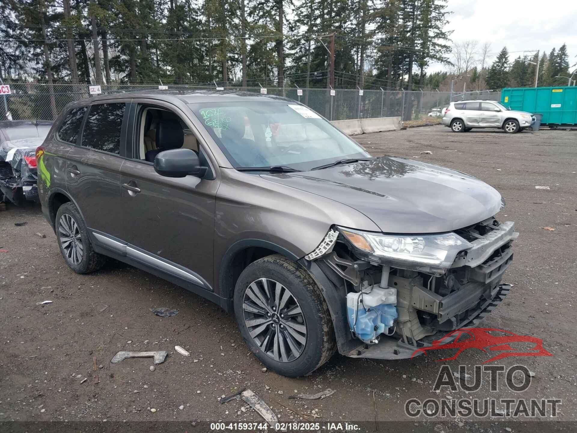 MITSUBISHI OUTLANDER 2019 - JA4AZ3A38KZ019795