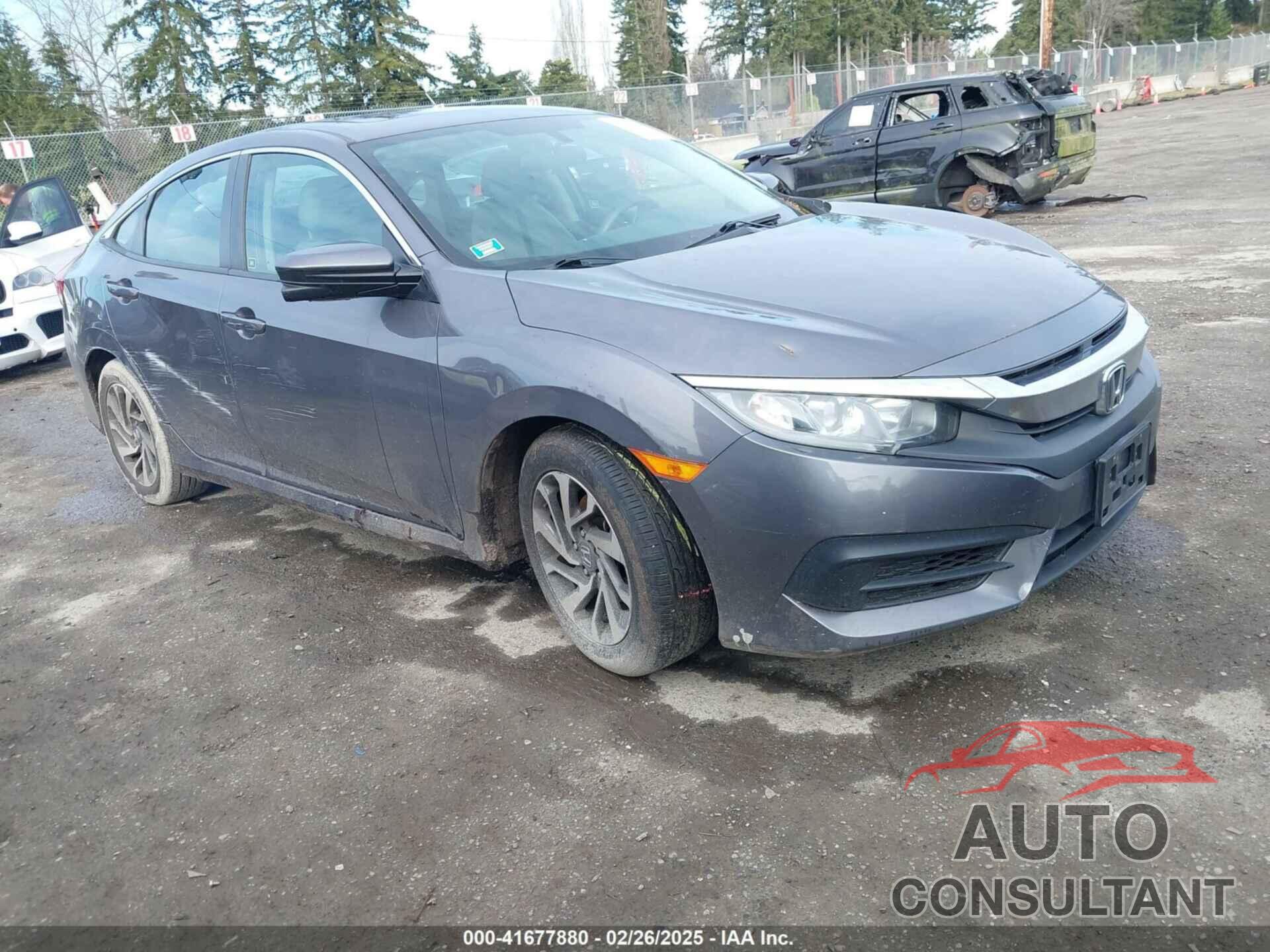 HONDA CIVIC 2018 - 2HGFC2F73JH531385
