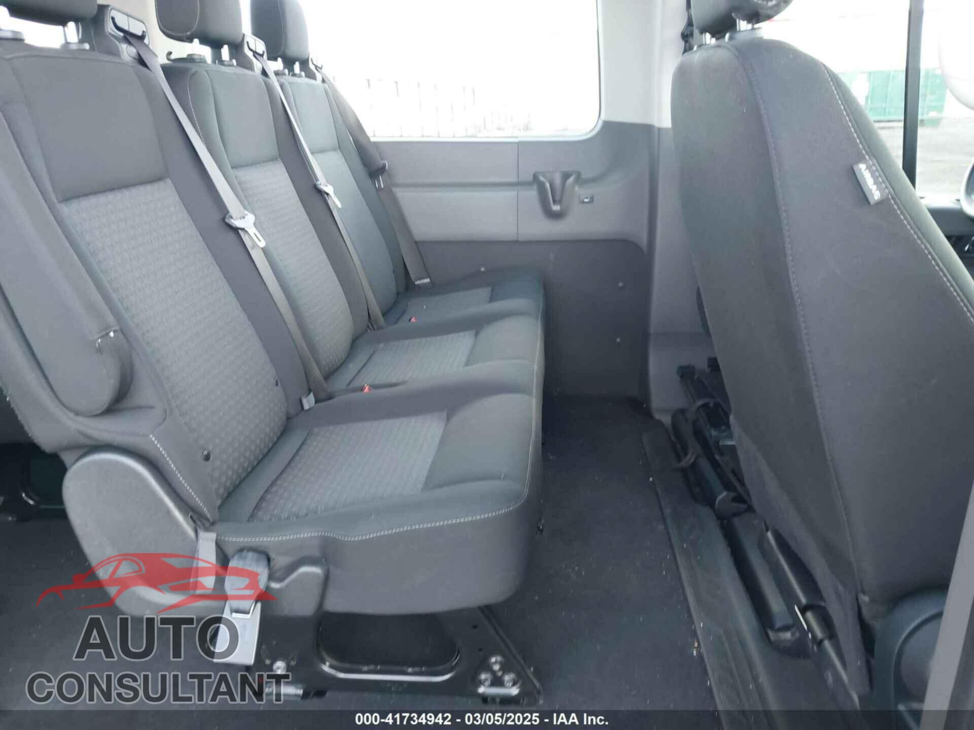 FORD TRANSIT-350 PASSENGER VAN 2023 - 1FBAX2C82PKB28840