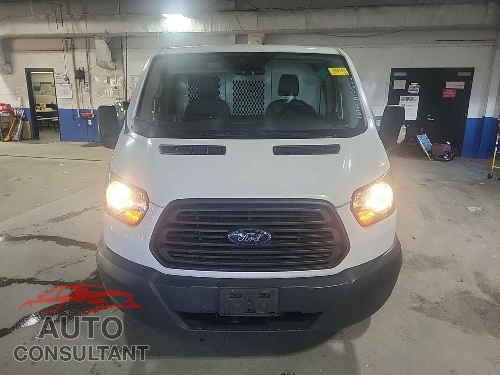FORD TRANSIT 2015 - 1FTNE2YM4FKB32301