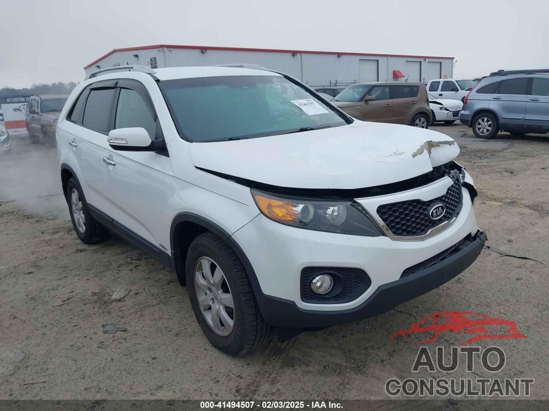 KIA SORENTO 2013 - 5XYKTDA60DG312863