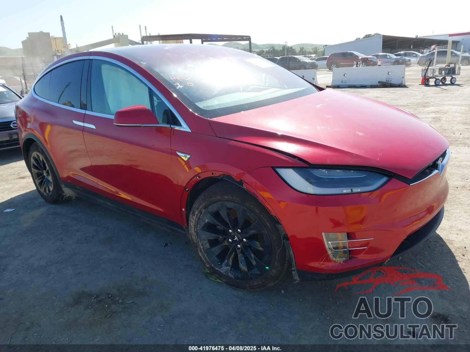 TESLA MODEL X 2016 - 5YJXCAE27GF021994