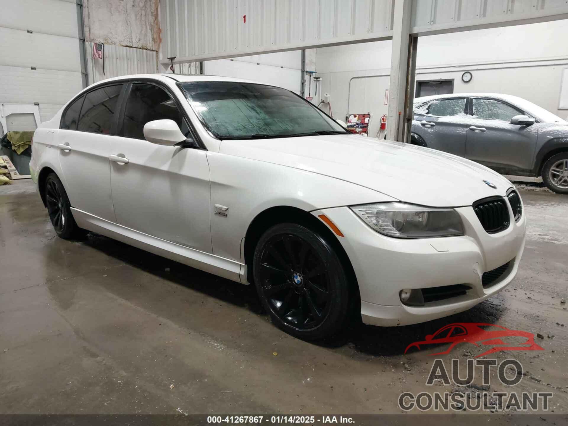 BMW 328I 2011 - WBAPK7C5XBA819231