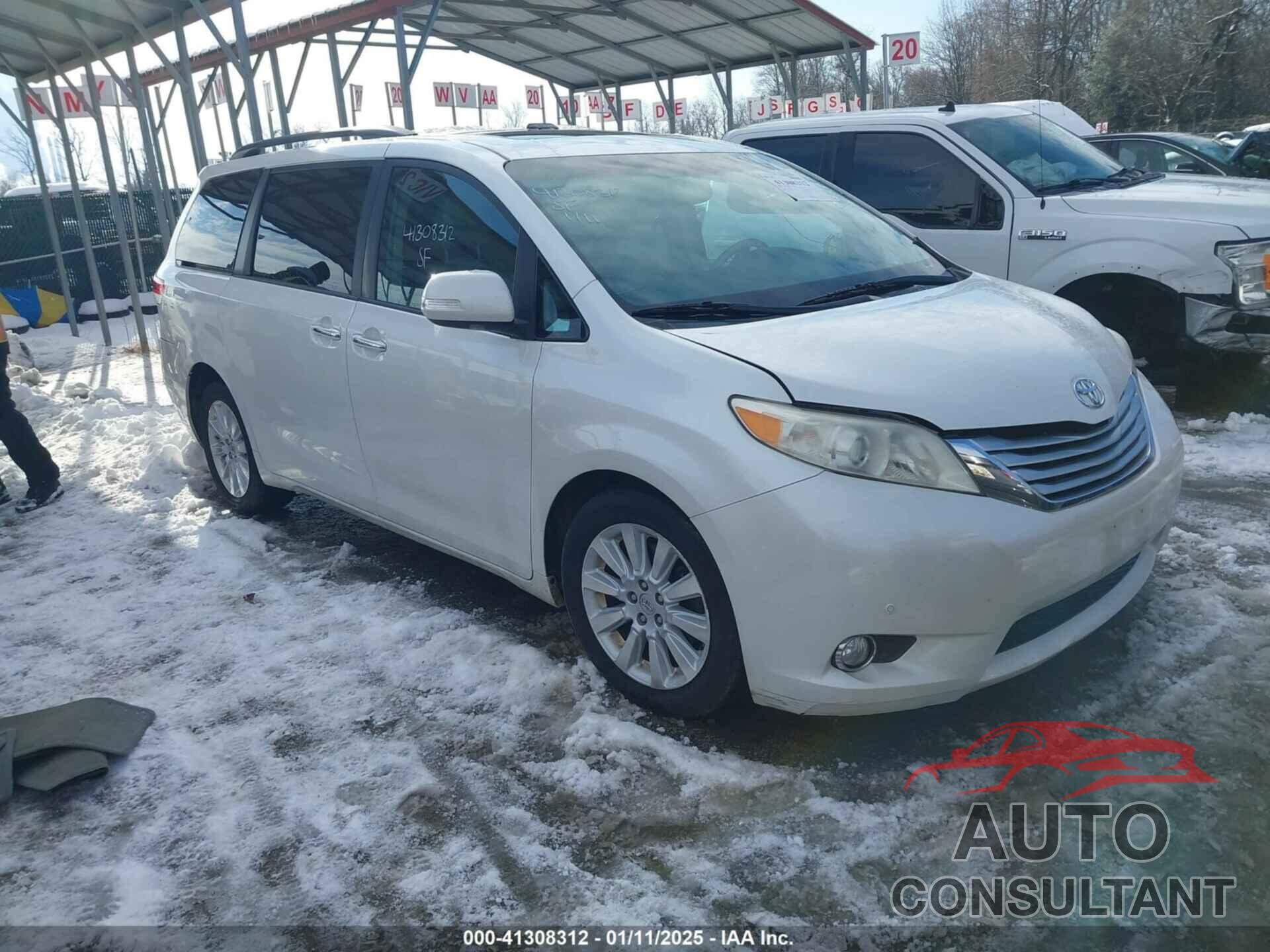 TOYOTA SIENNA 2013 - 5TDYK3DC9DS380445