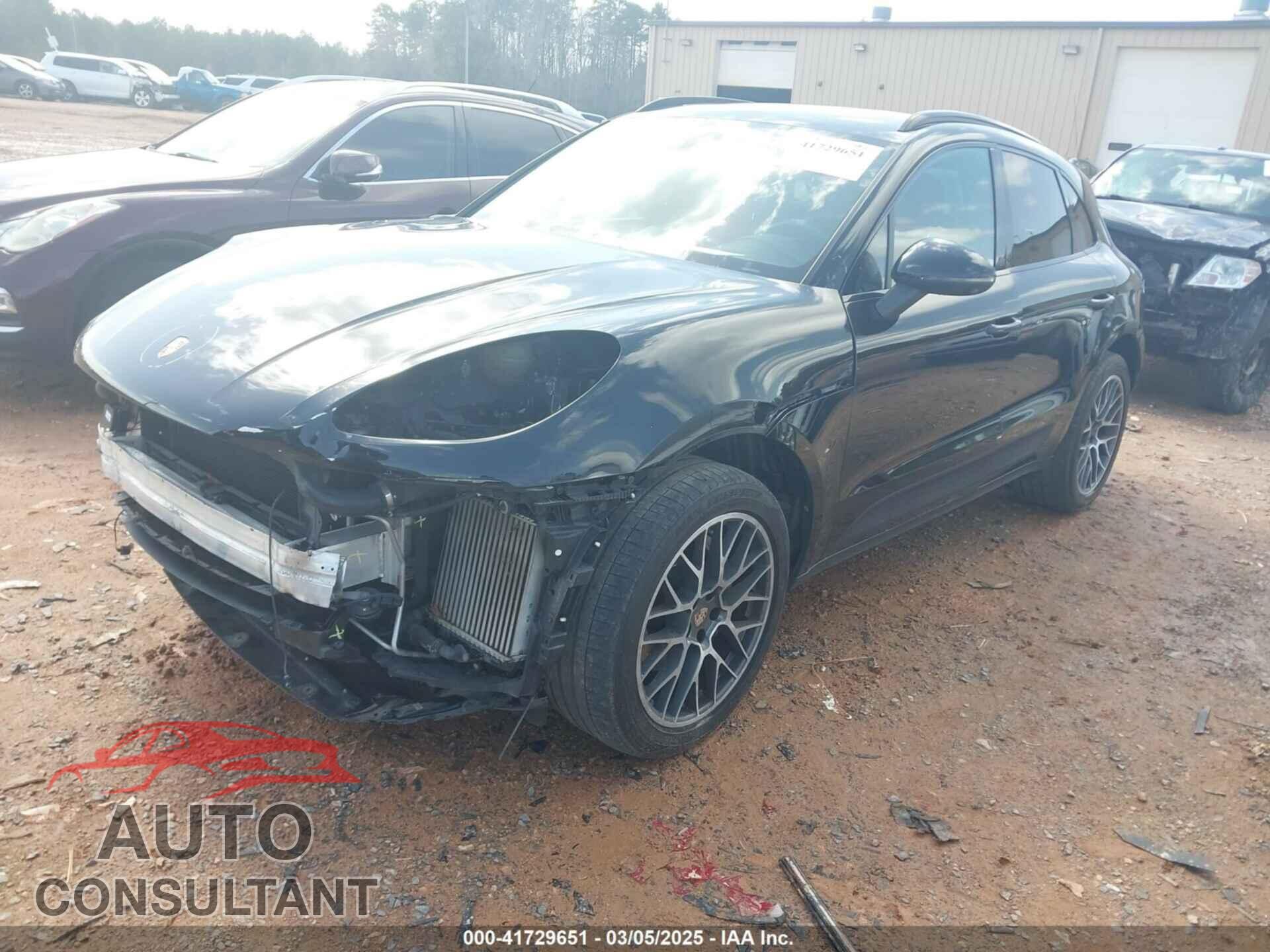 PORSCHE MACAN 2017 - WP1AB2A5XHLB16898
