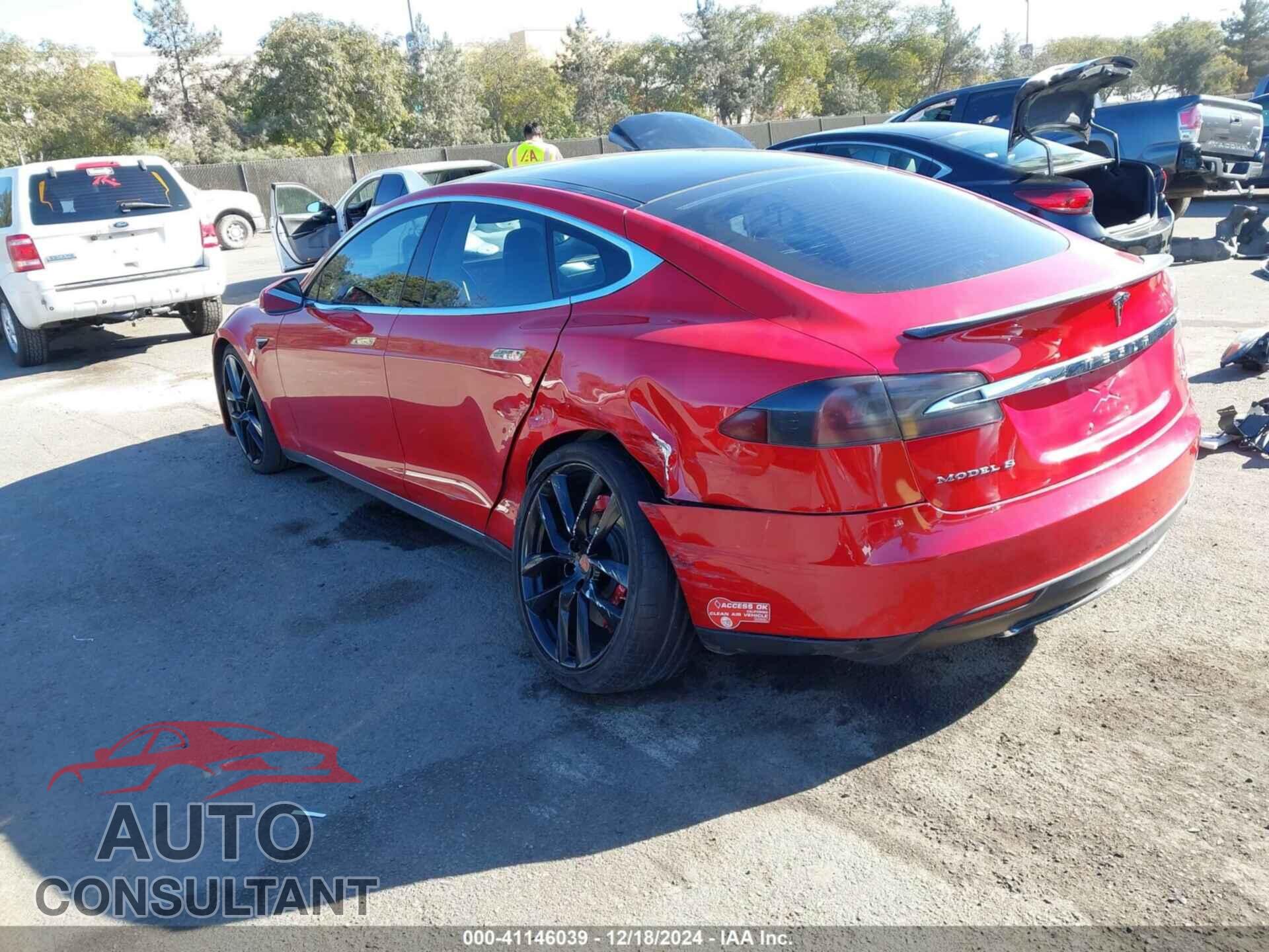 TESLA MODEL S 2013 - 5YJSA1CP0DFP18854