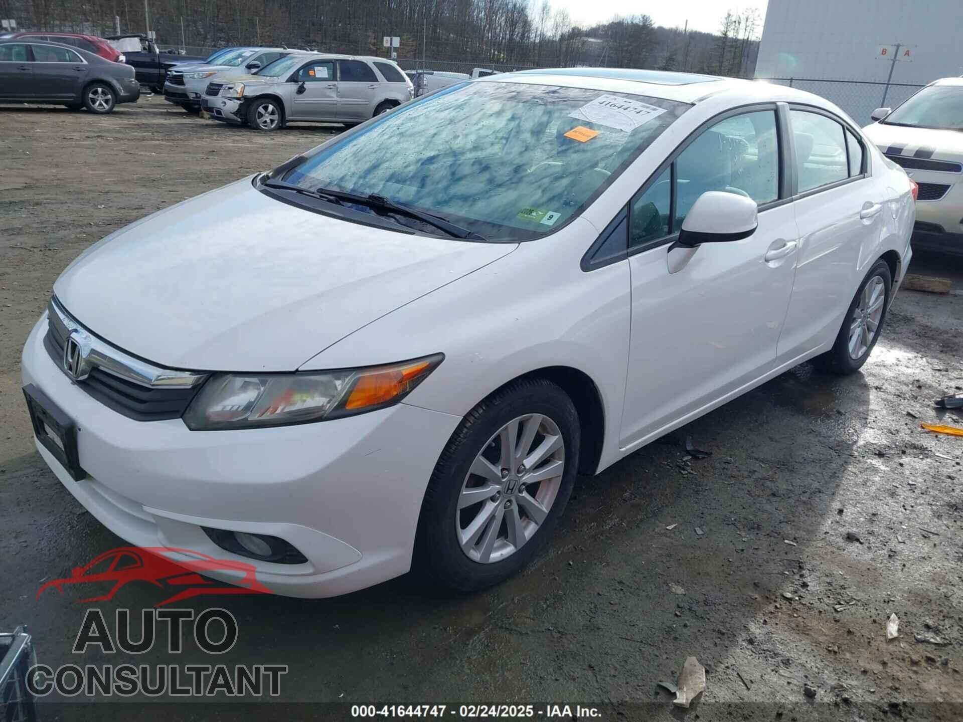 HONDA CIVIC 2012 - 2HGFB2F83CH607671