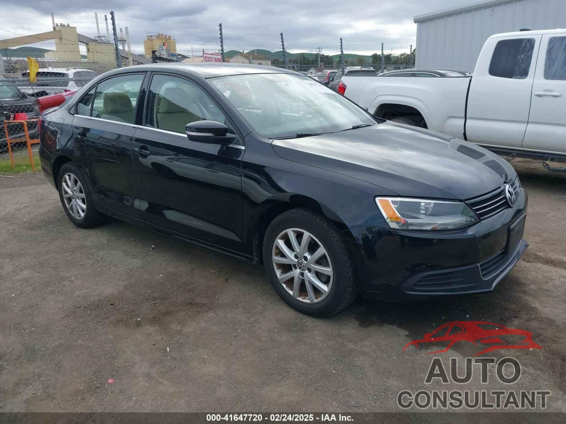 VOLKSWAGEN JETTA 2013 - 3VWDP7AJXDM355304