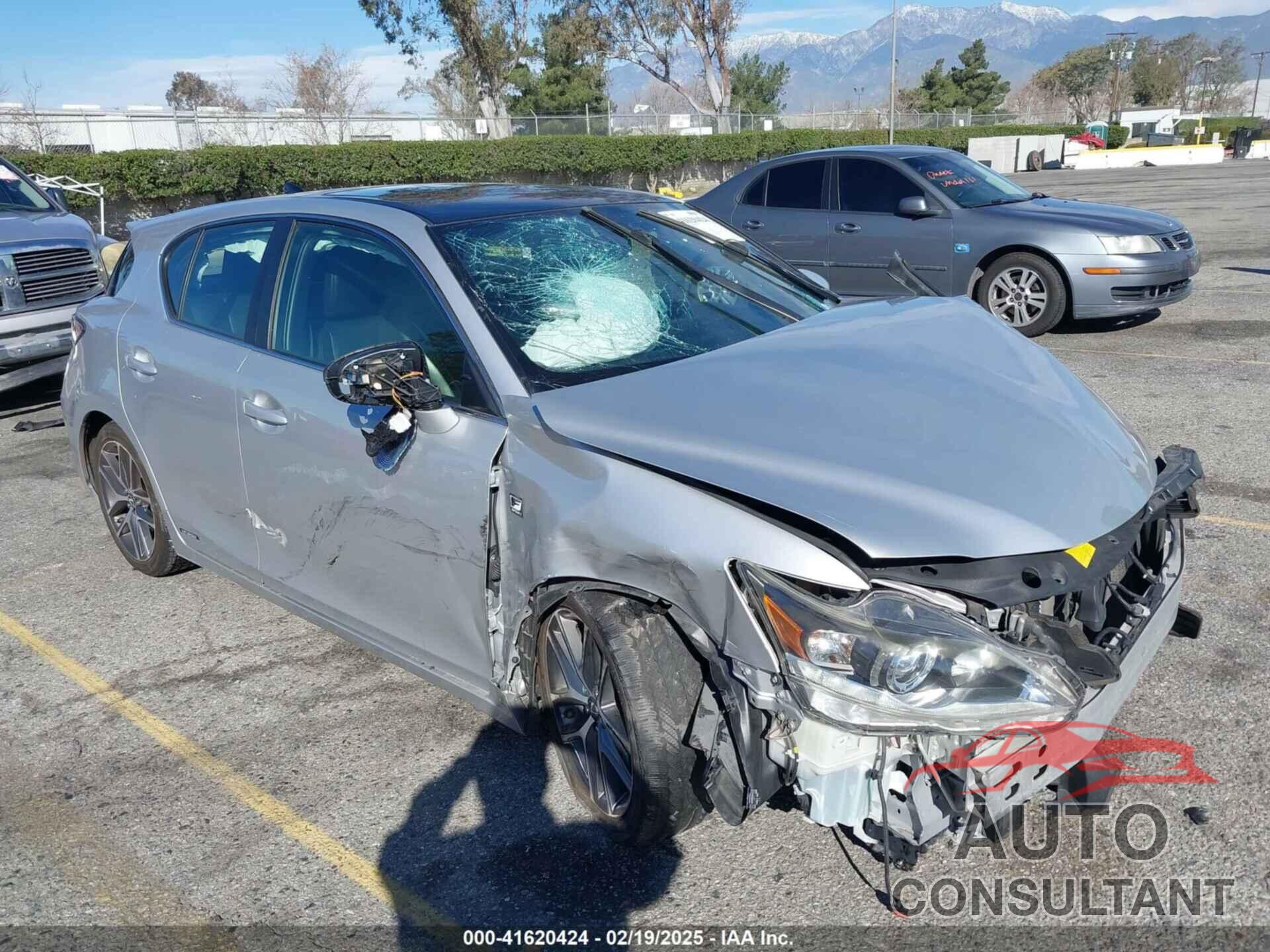 LEXUS CT 200H 2014 - JTHKD5BH3E2206212