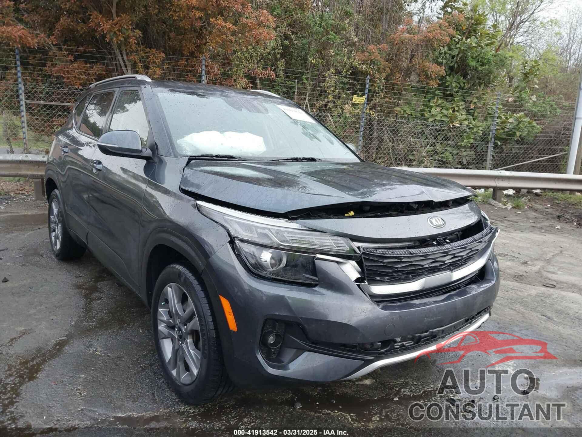 KIA SELTOS 2021 - KNDEU2AA7M7161035