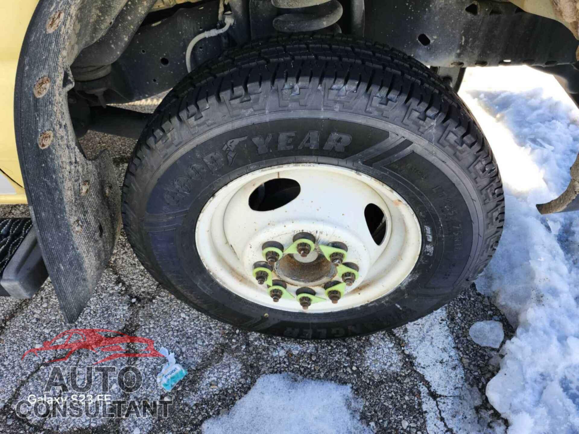 FORD E-450 CUTAWAY 2018 - 1FDXE4FS5JDC33197