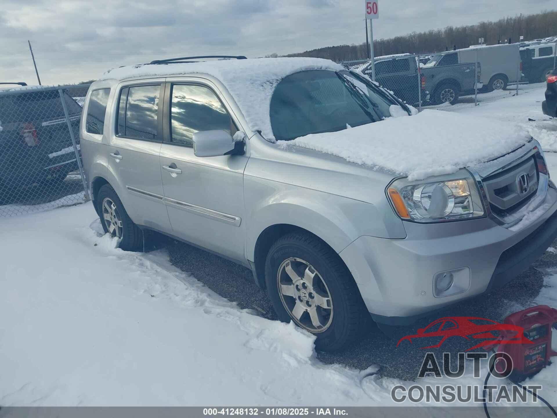 HONDA PILOT 2010 - 5FNYF4H84AB023142