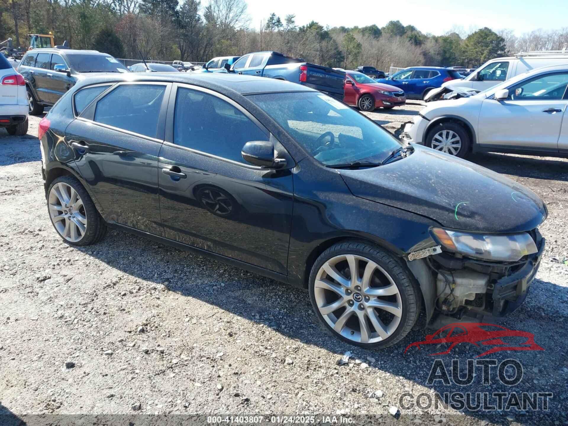 KIA FORTE 2011 - KNAFW5A3XB5338328