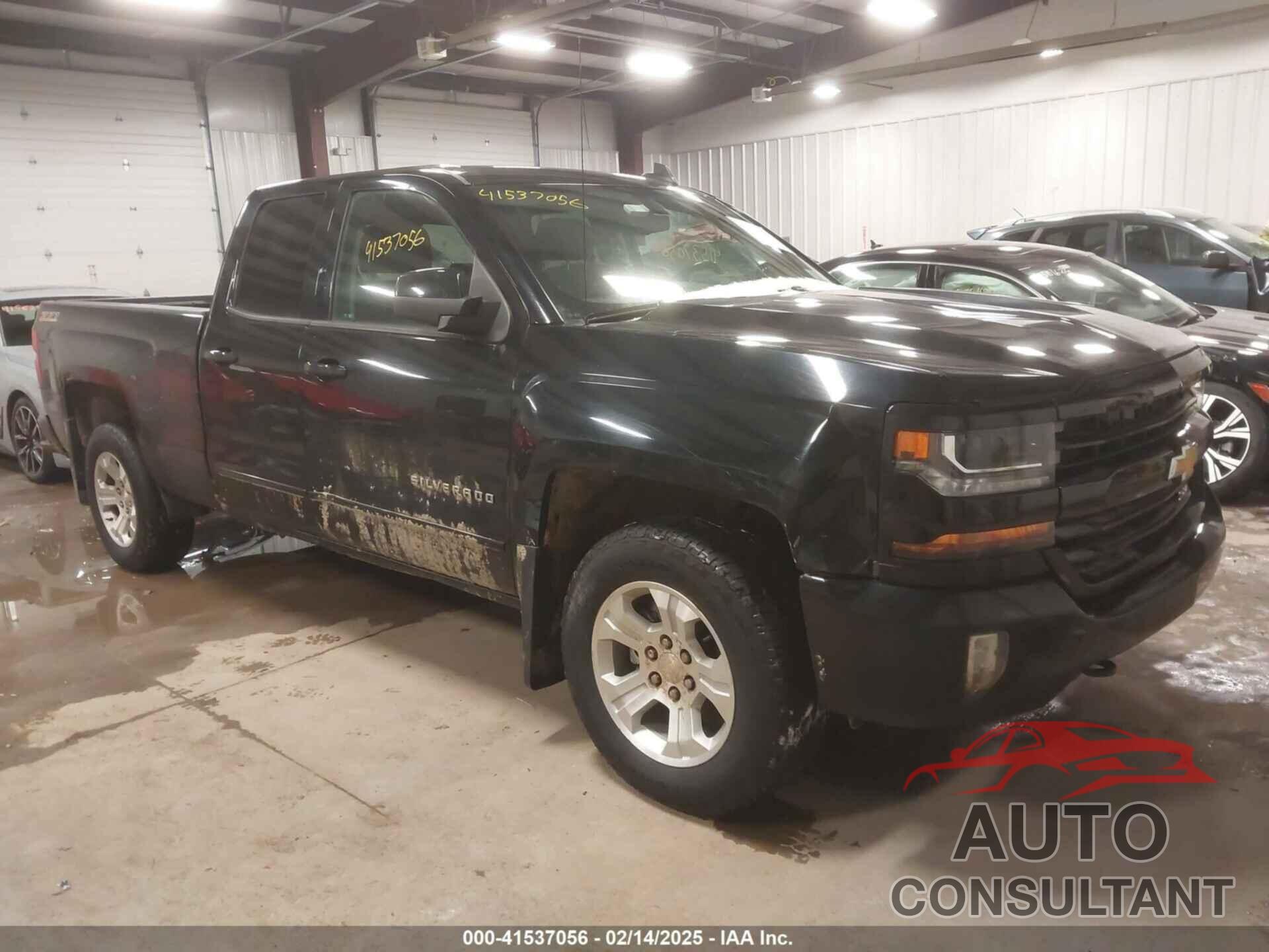 CHEVROLET SILVERADO 1500 2017 - 1GCVKREC8HZ224857
