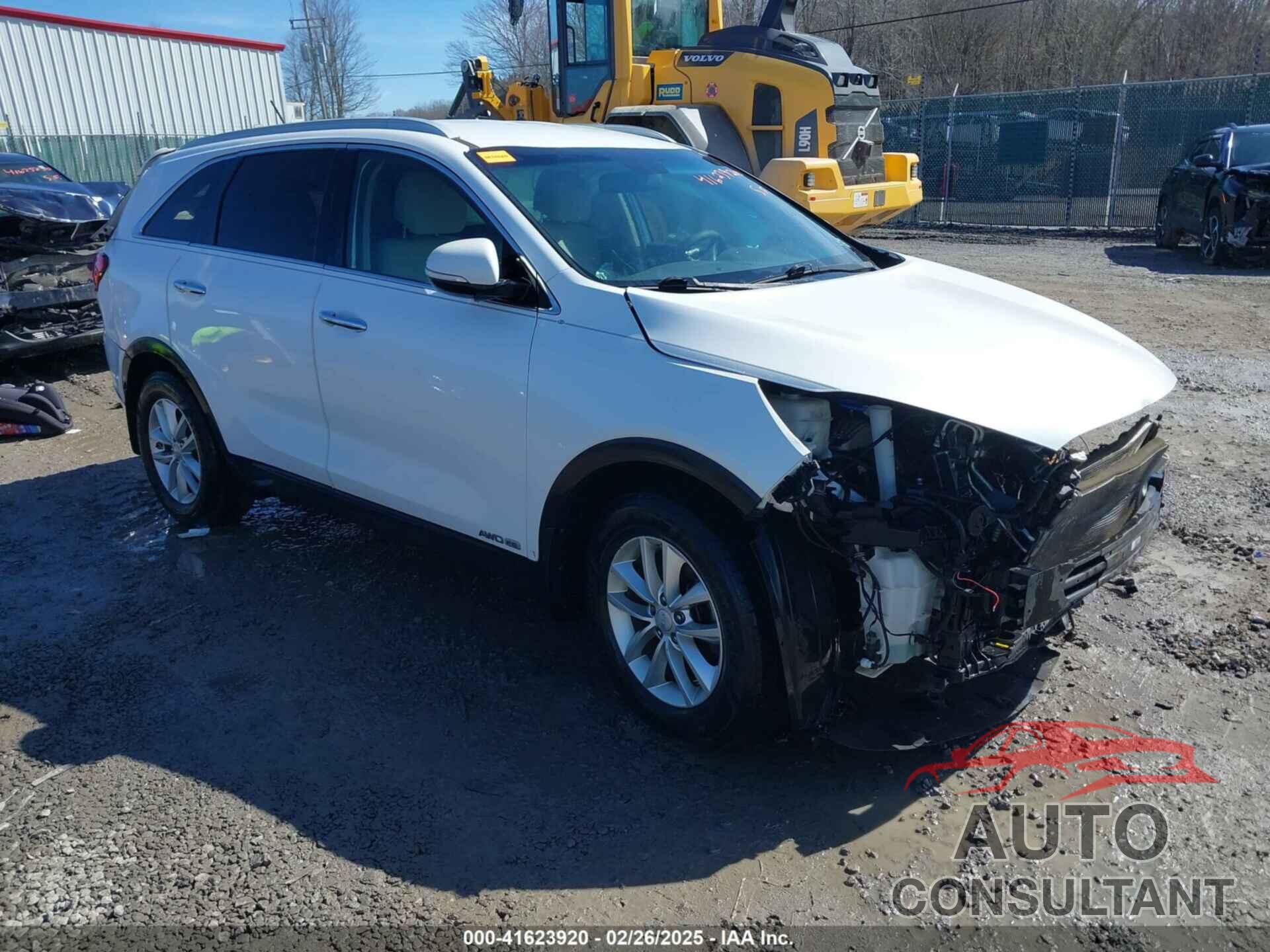 KIA SORENTO 2017 - 5XYPGDA59HG239855