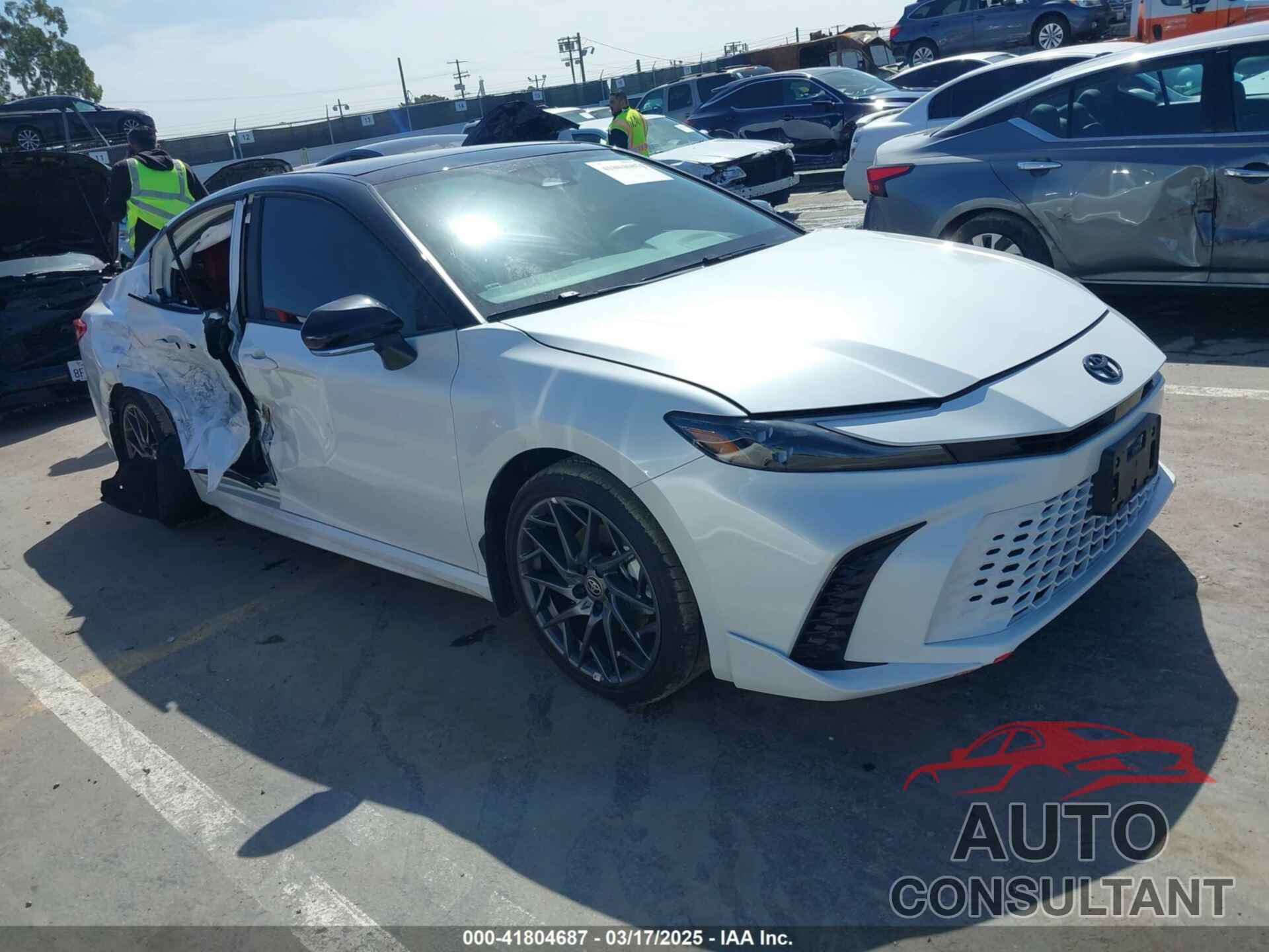 TOYOTA CAMRY 2025 - 4T1DAACK4SU079505