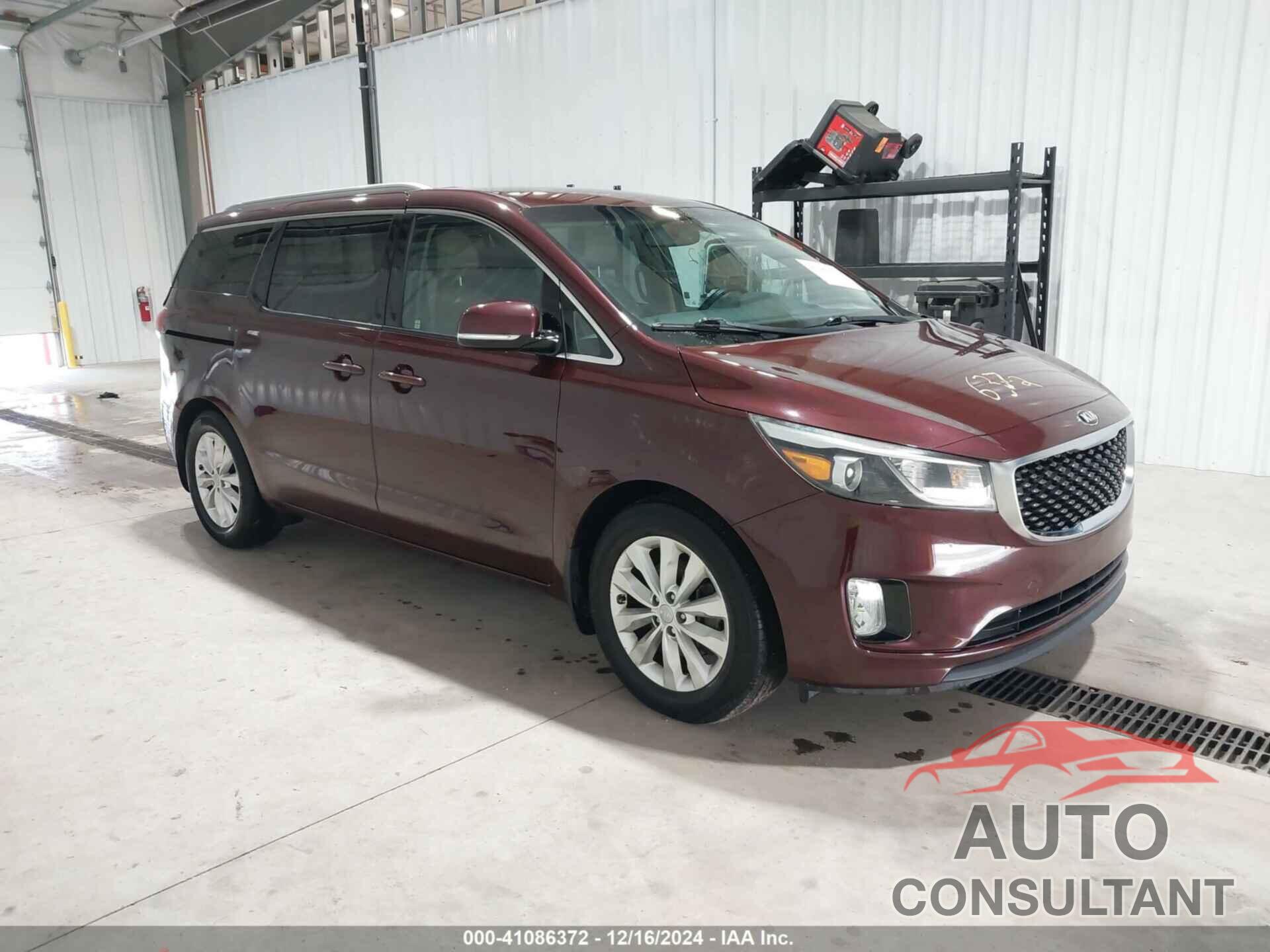 KIA SEDONA 2016 - KNDMC5C18G6128066